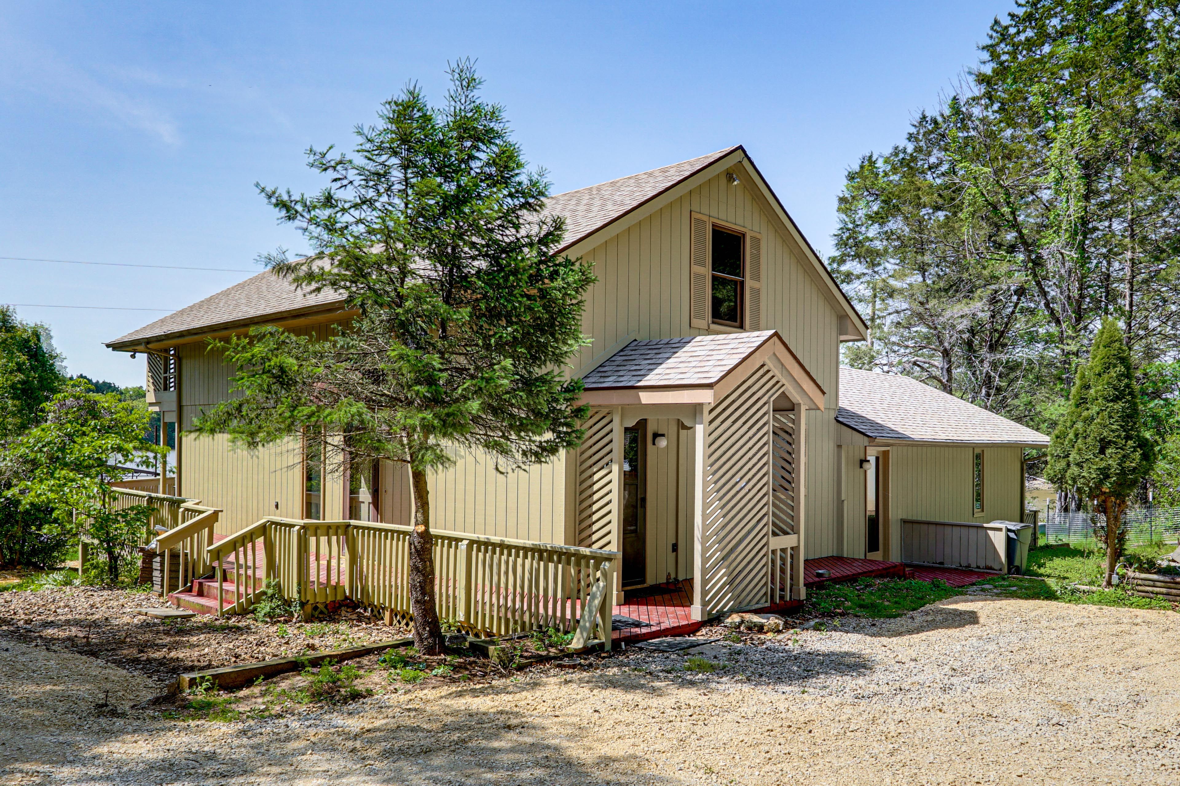 Front Exterior | Driveway (5 Vehicles)