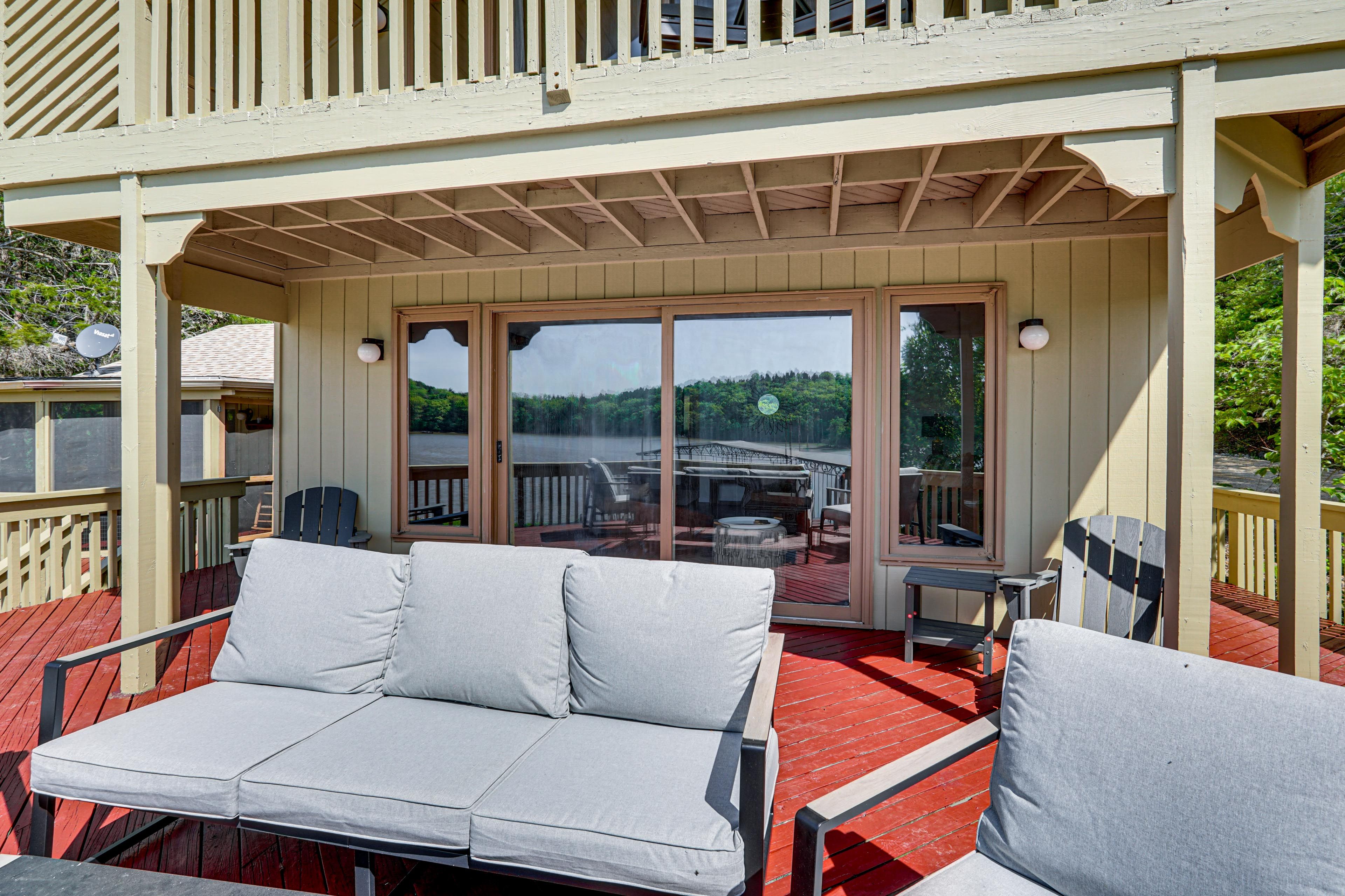 Deck