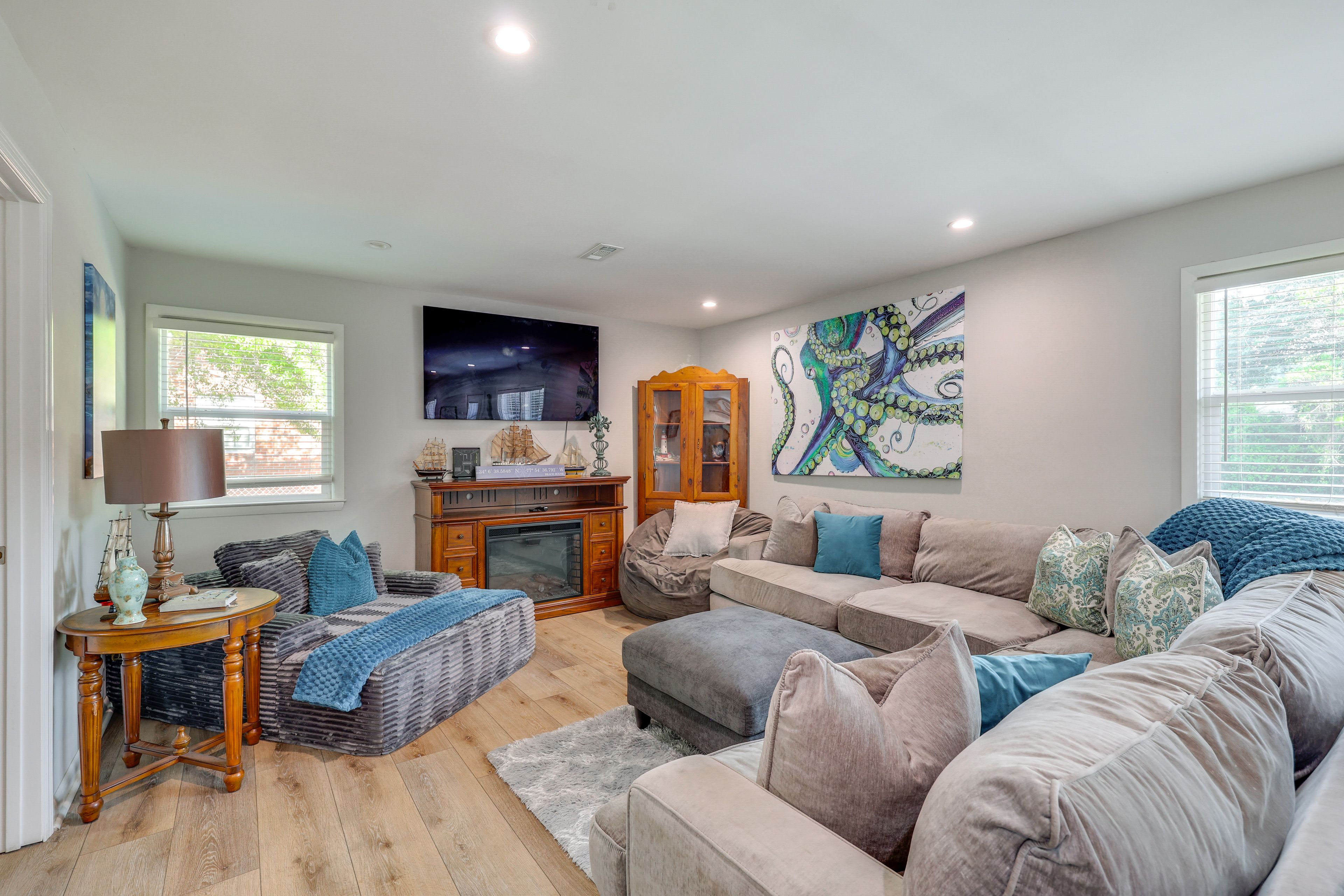 Living Room | 2 Twin Futons