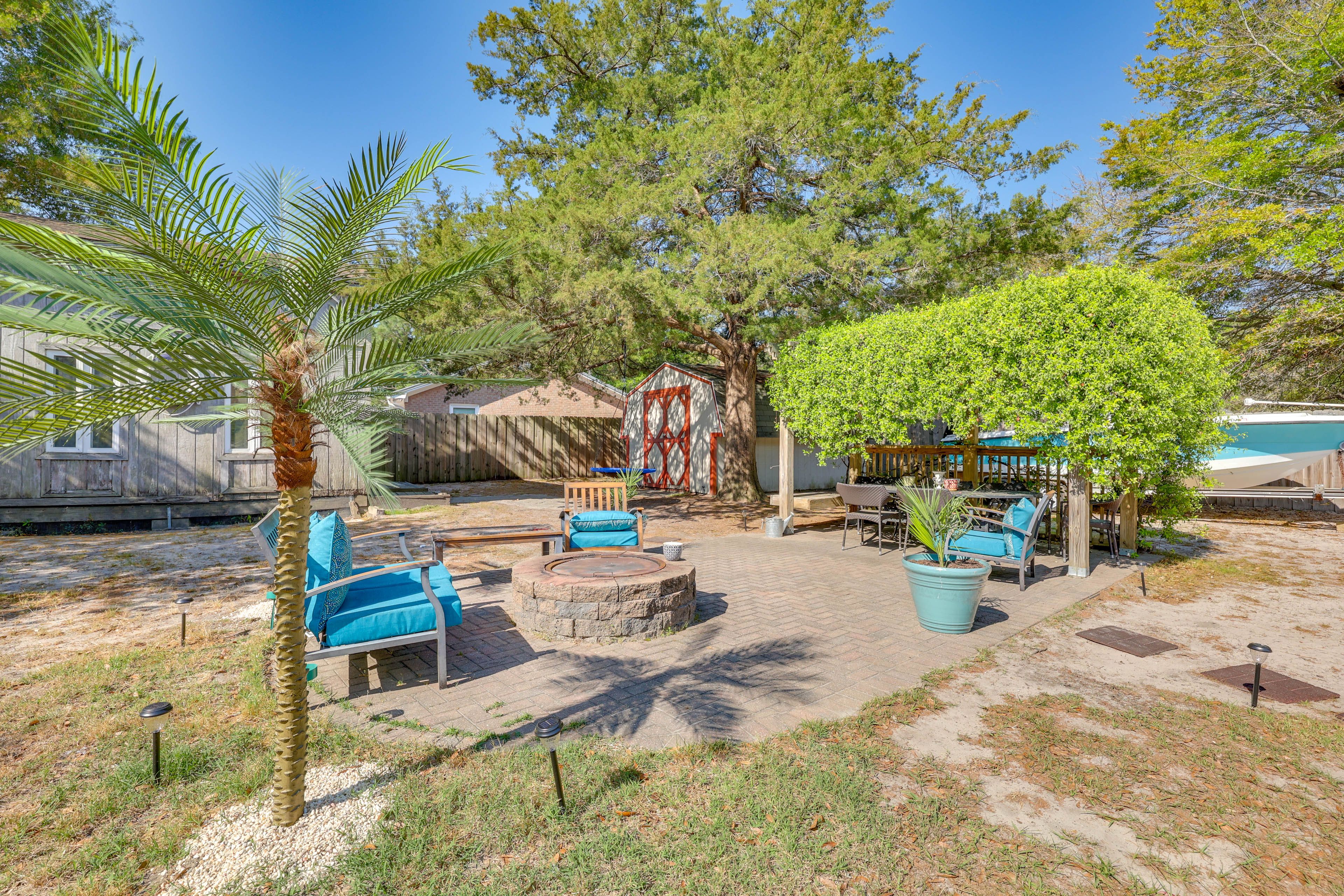 Wilmington Vacation Rental | 3BR | 2BA | 1,485 Sq Ft | Step-Free Access