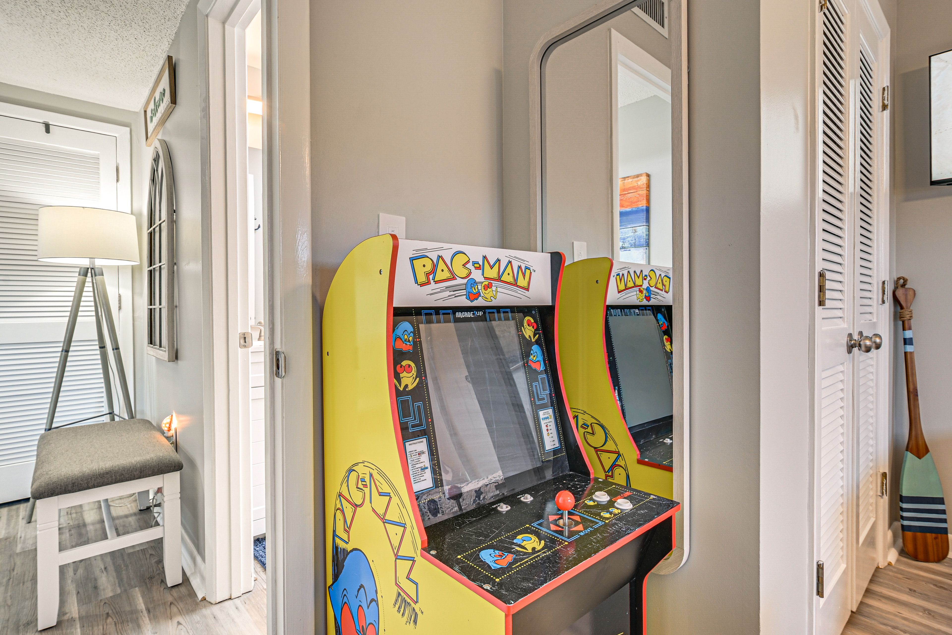 Arcade Console