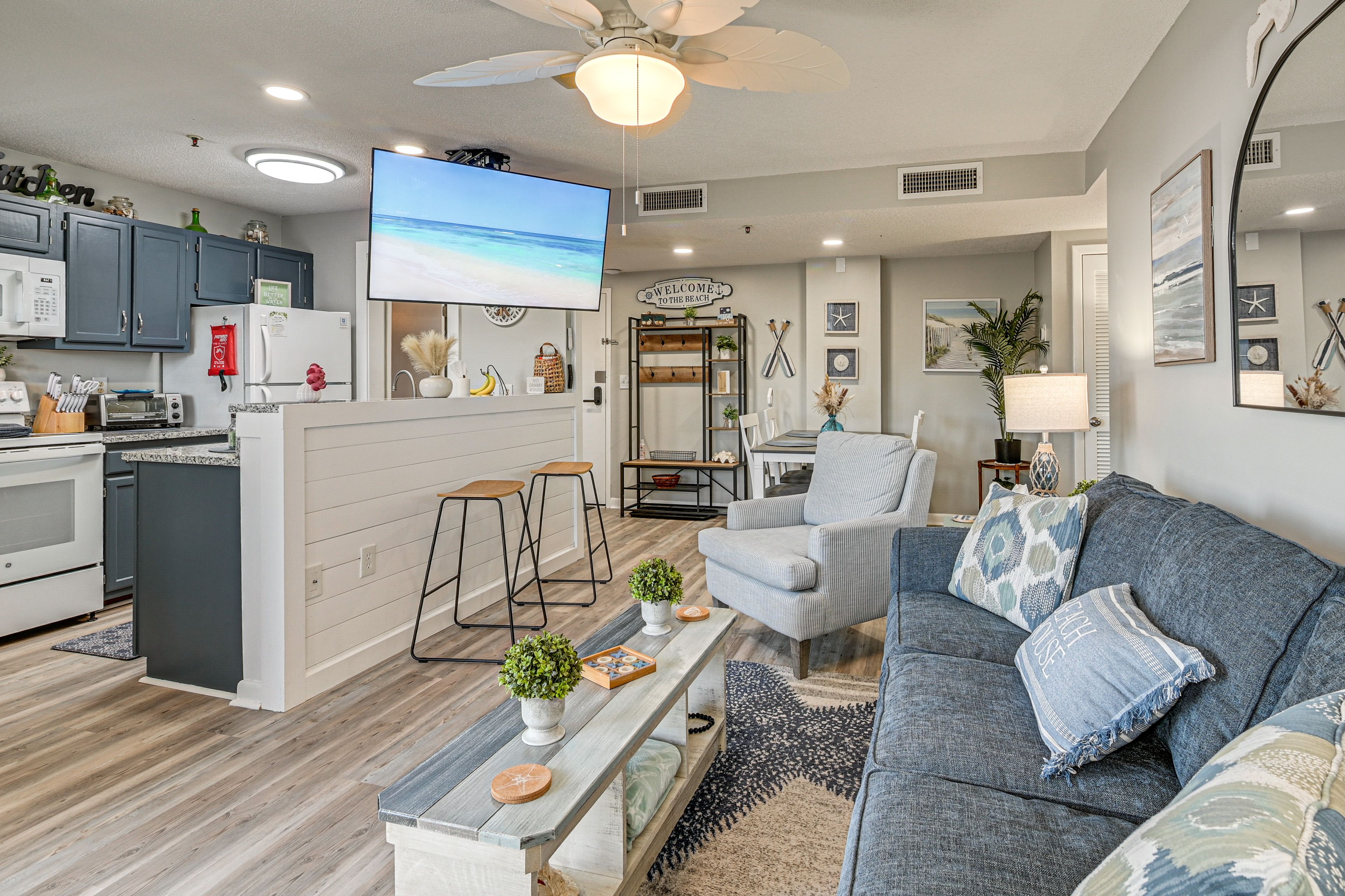 Living Room | Sleeper Sofa