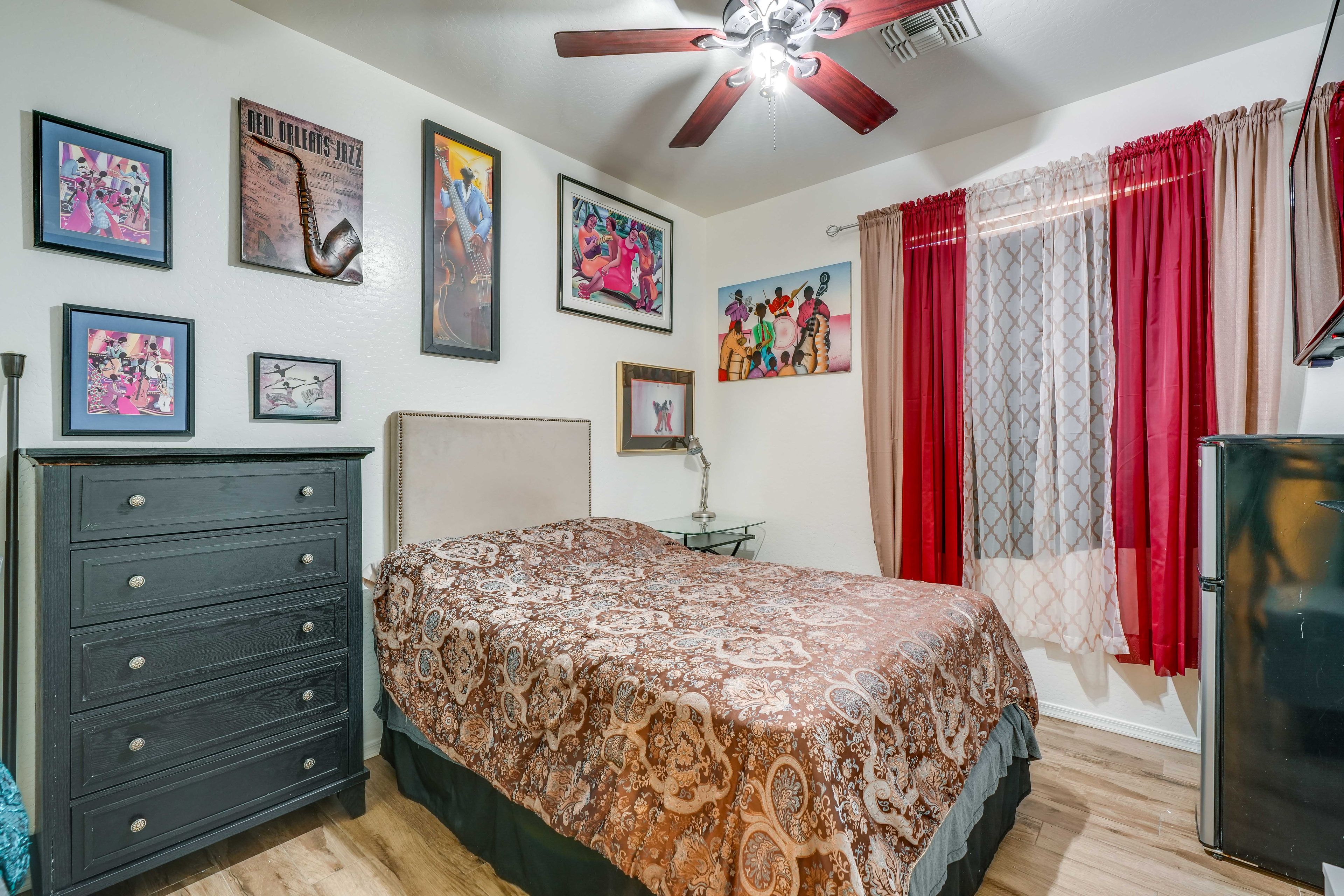 Bedroom 1 | Full Bed