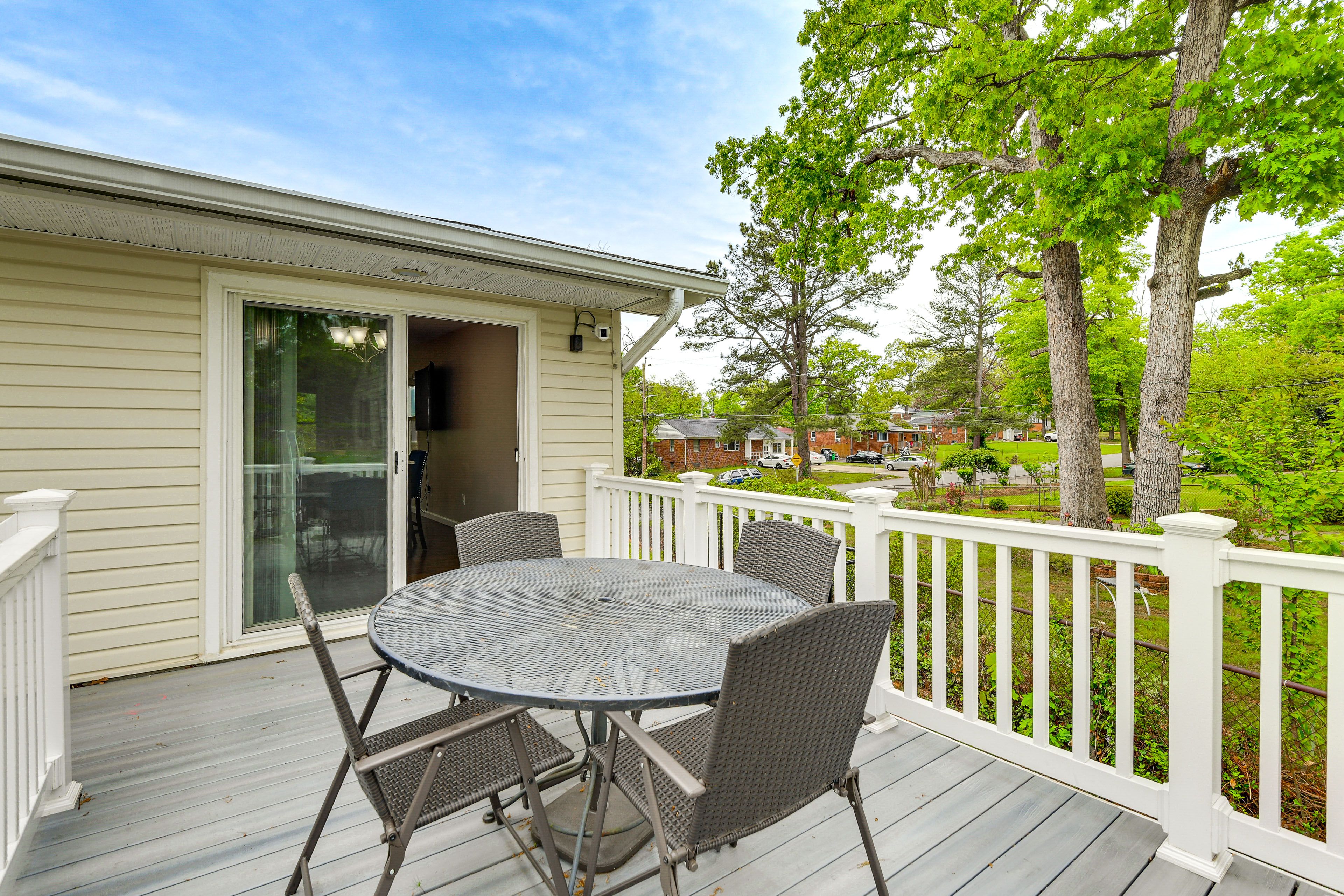 Furnished Deck