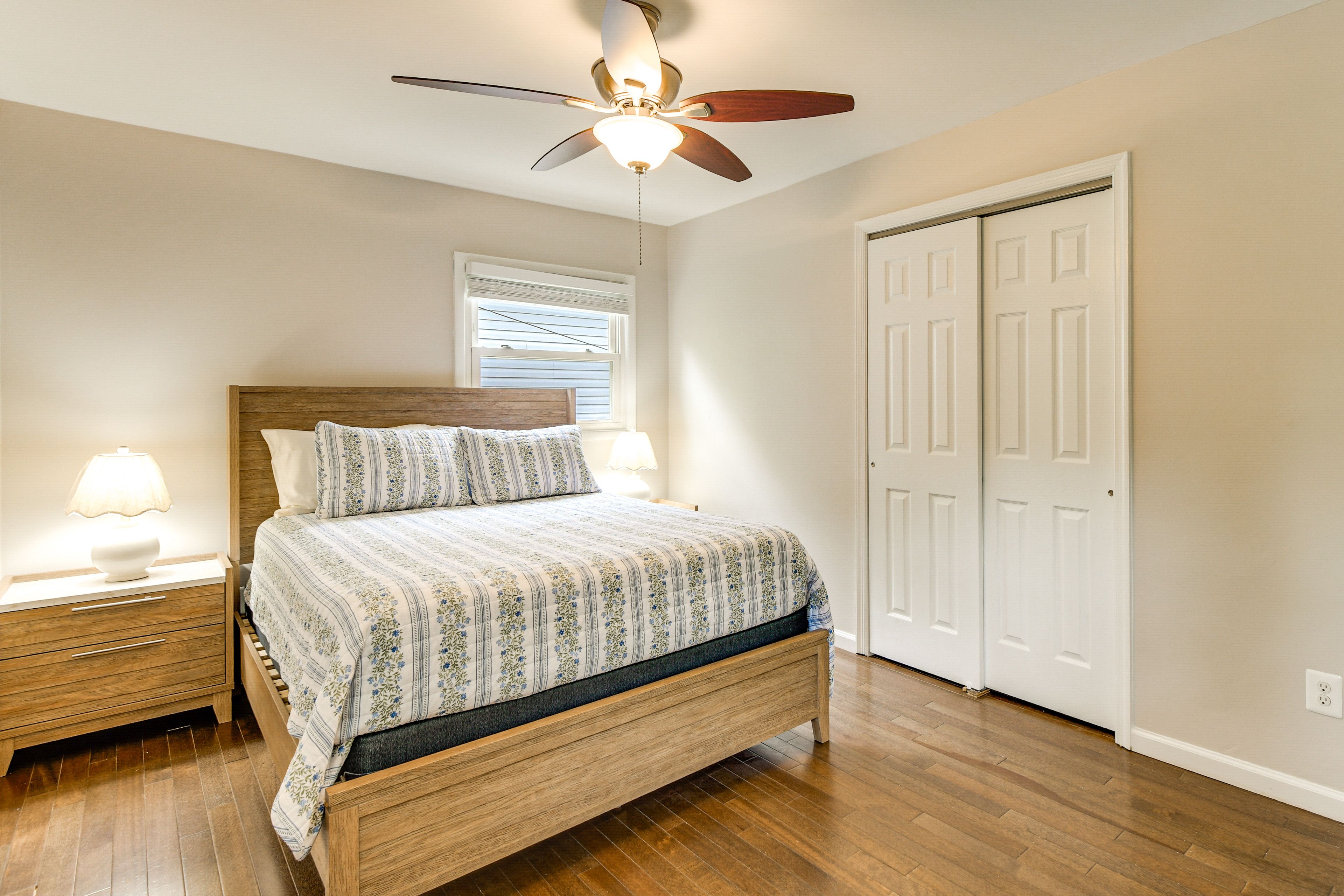 Bedroom 2 | Queen Bed | Lower Level