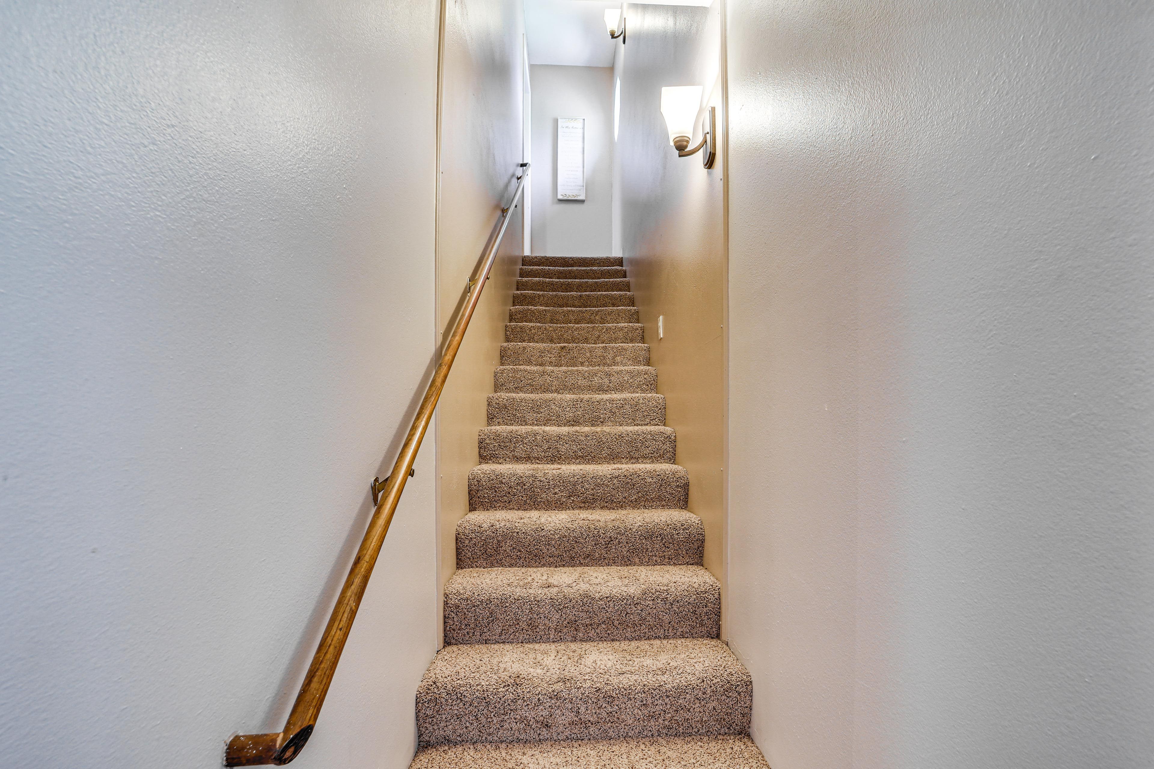 Staircase | 1st Floor