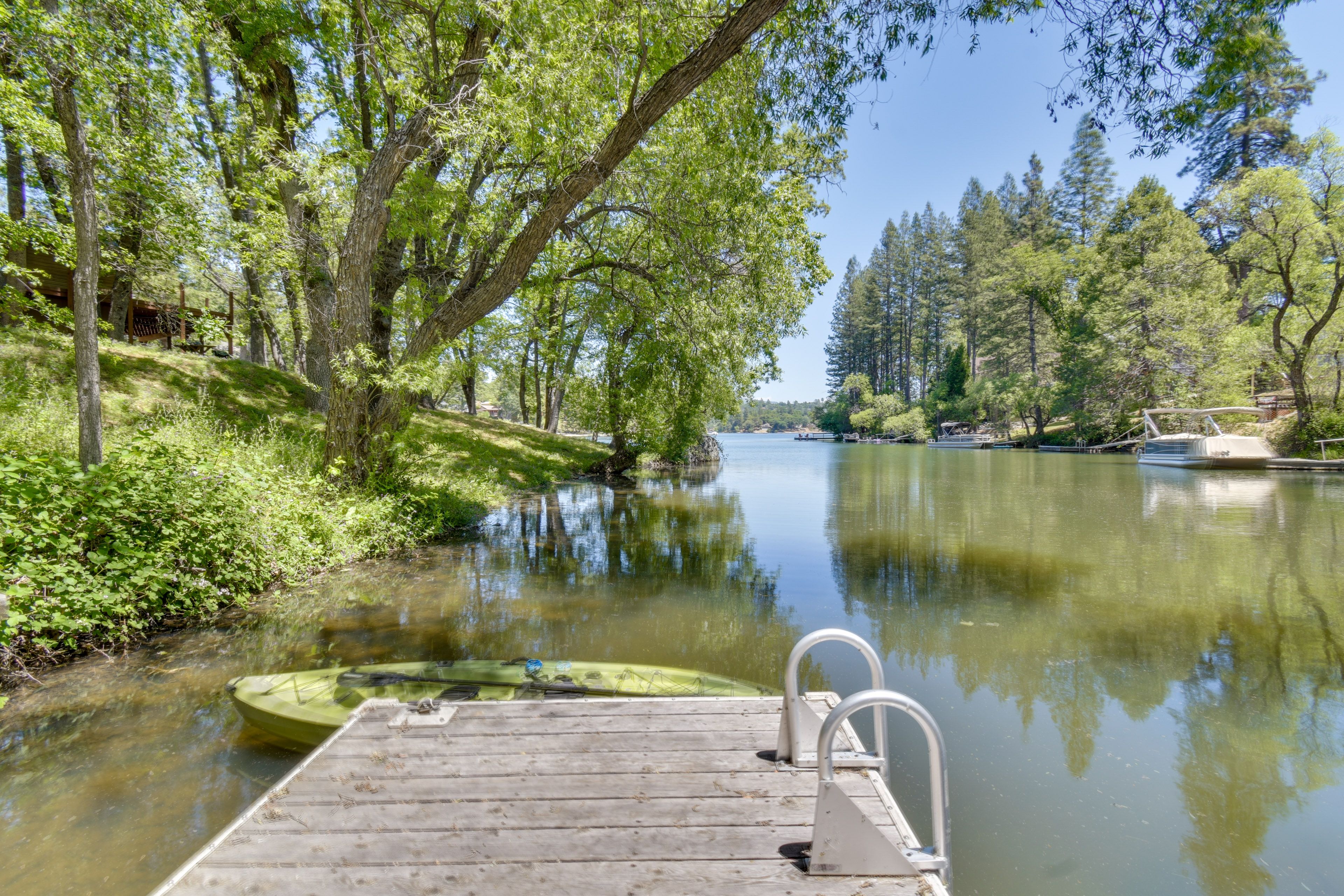 Private Dock | Kayaks