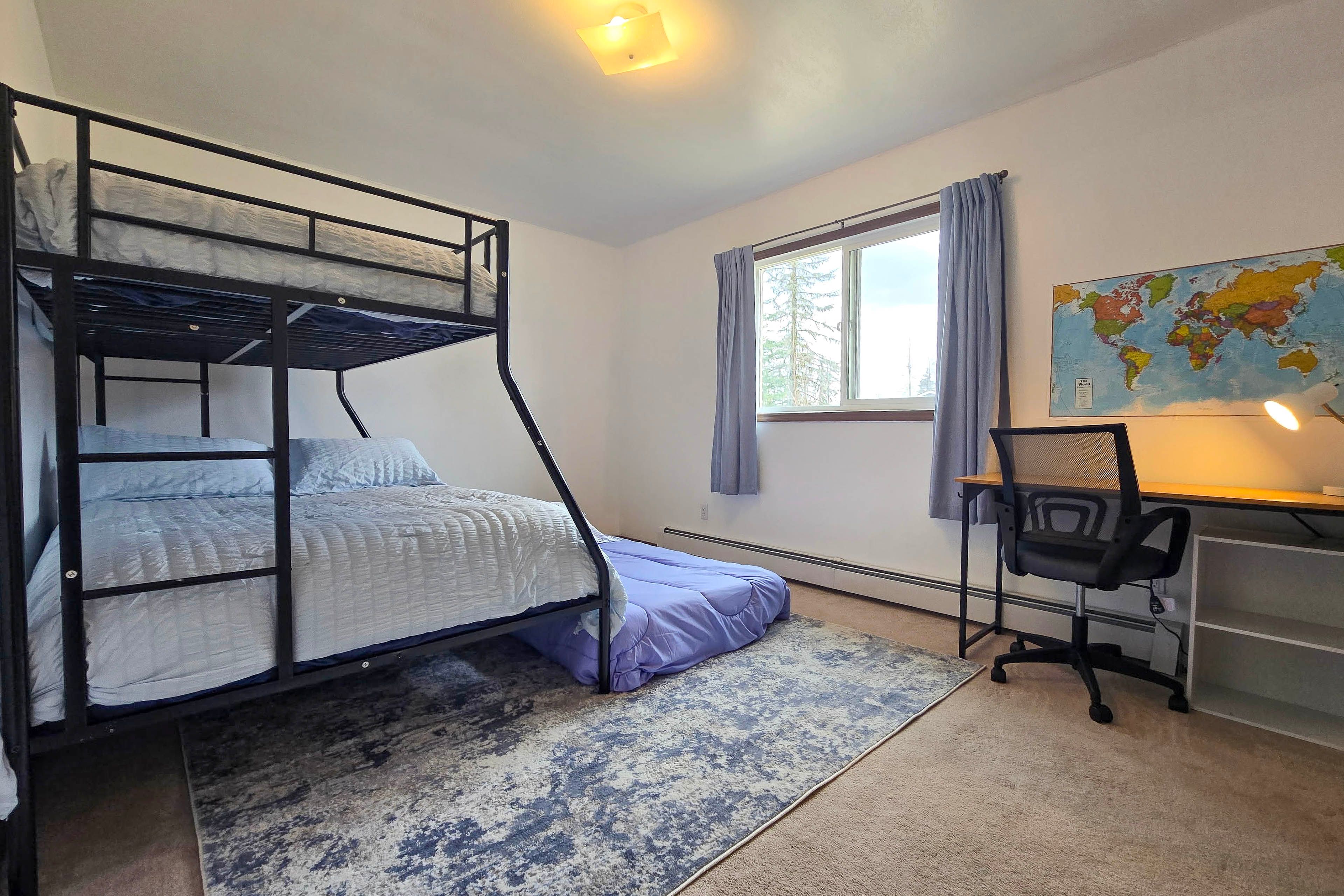 Bedroom 2 | Twin/Full Bed | Twin Floor Mattress