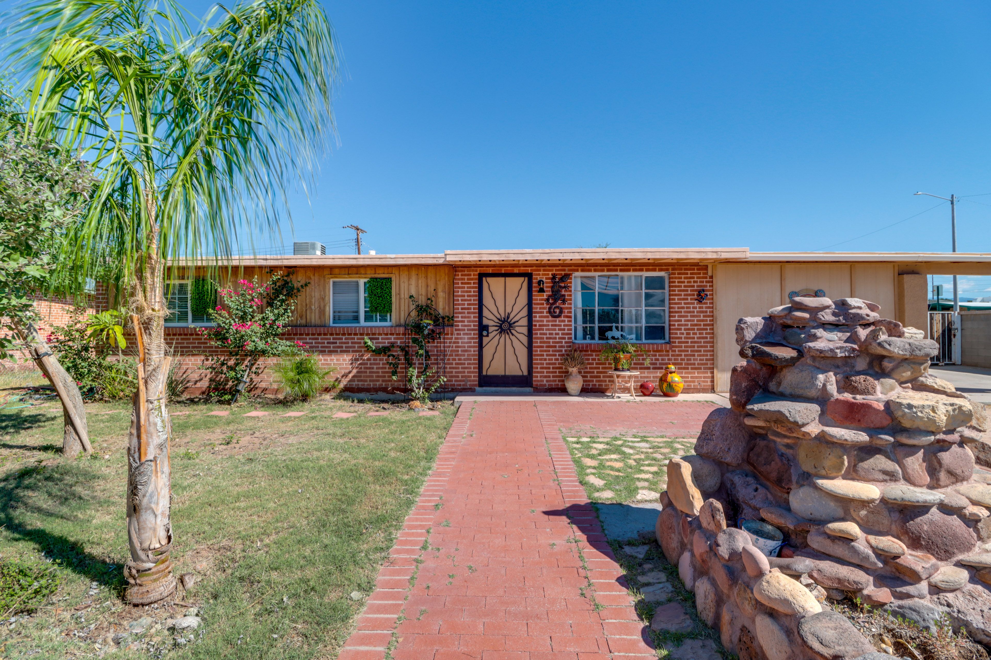 Tucson Vacation Rental | Studio | 1BA | 350 Sq Ft | 1 Step to Enter