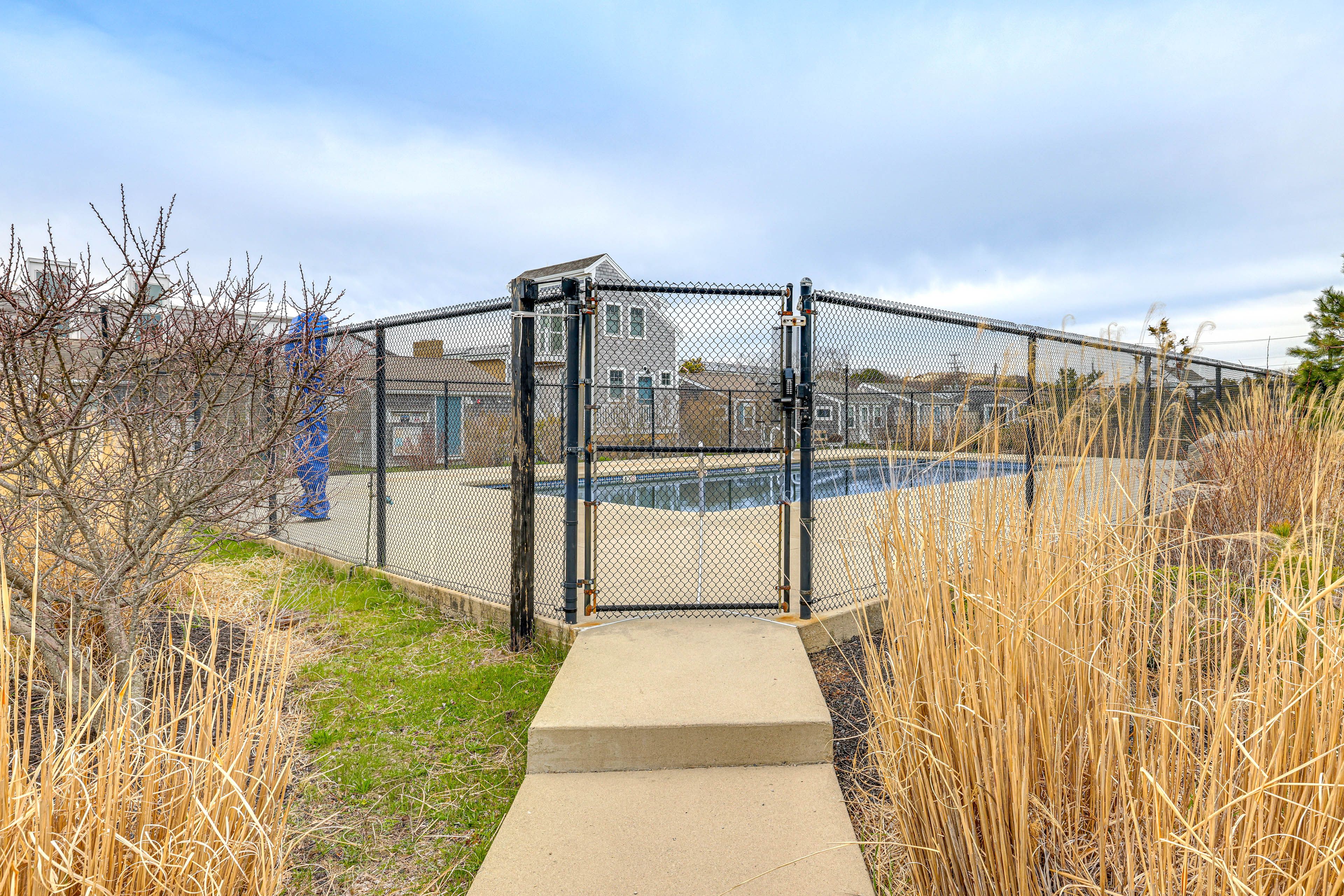 Beach Point Club | Community Amenities