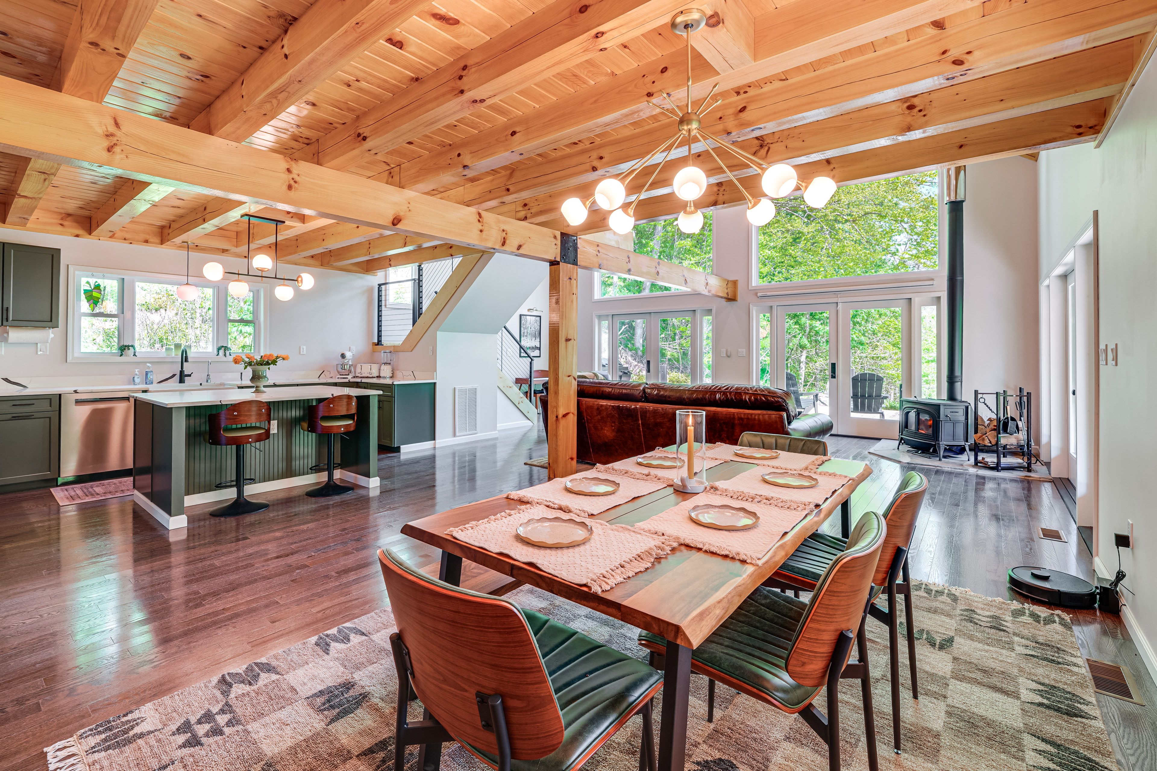 Dining Area | Main Level