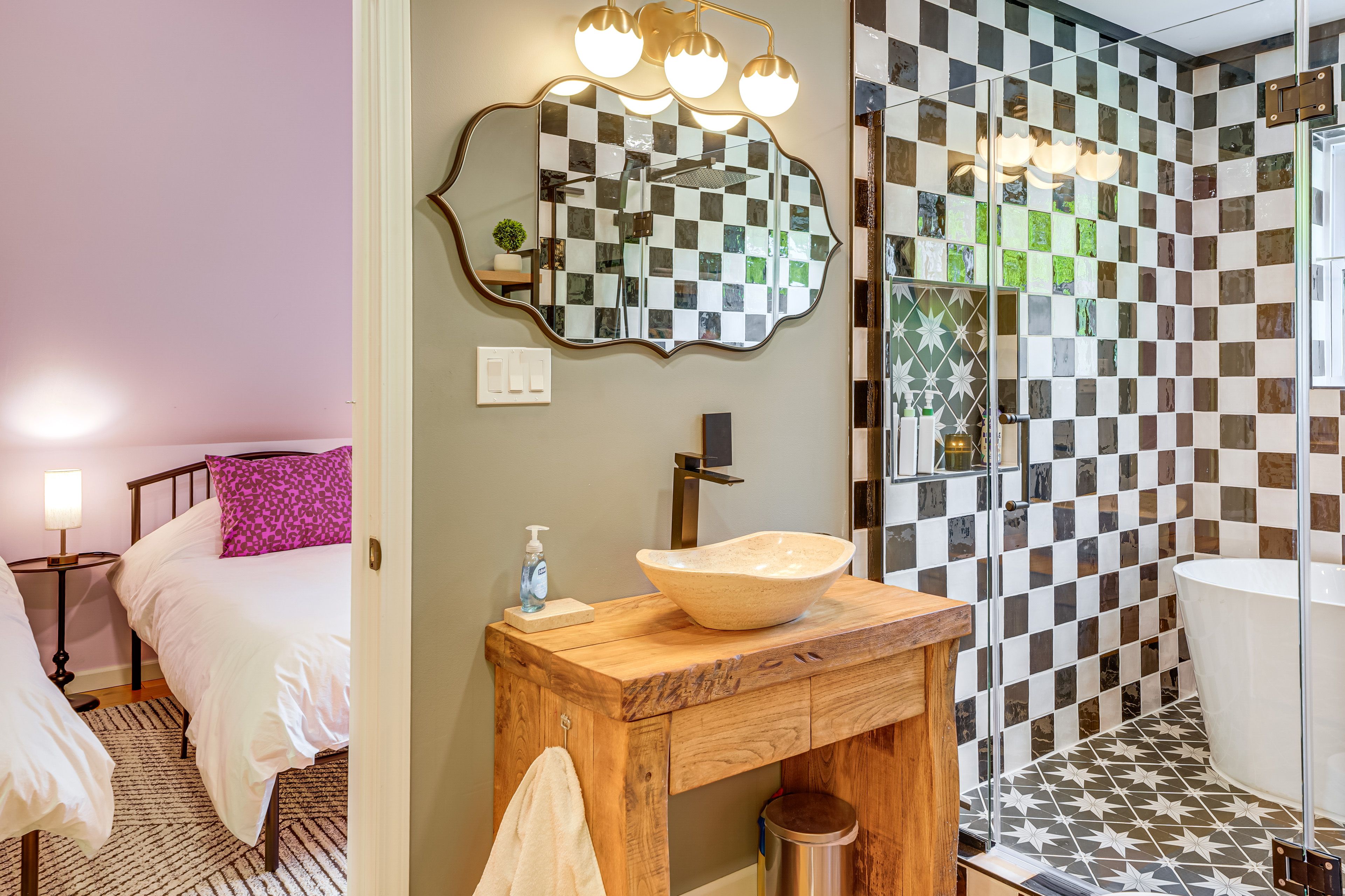 Jack-and-Jill Bathroom | 2nd Level