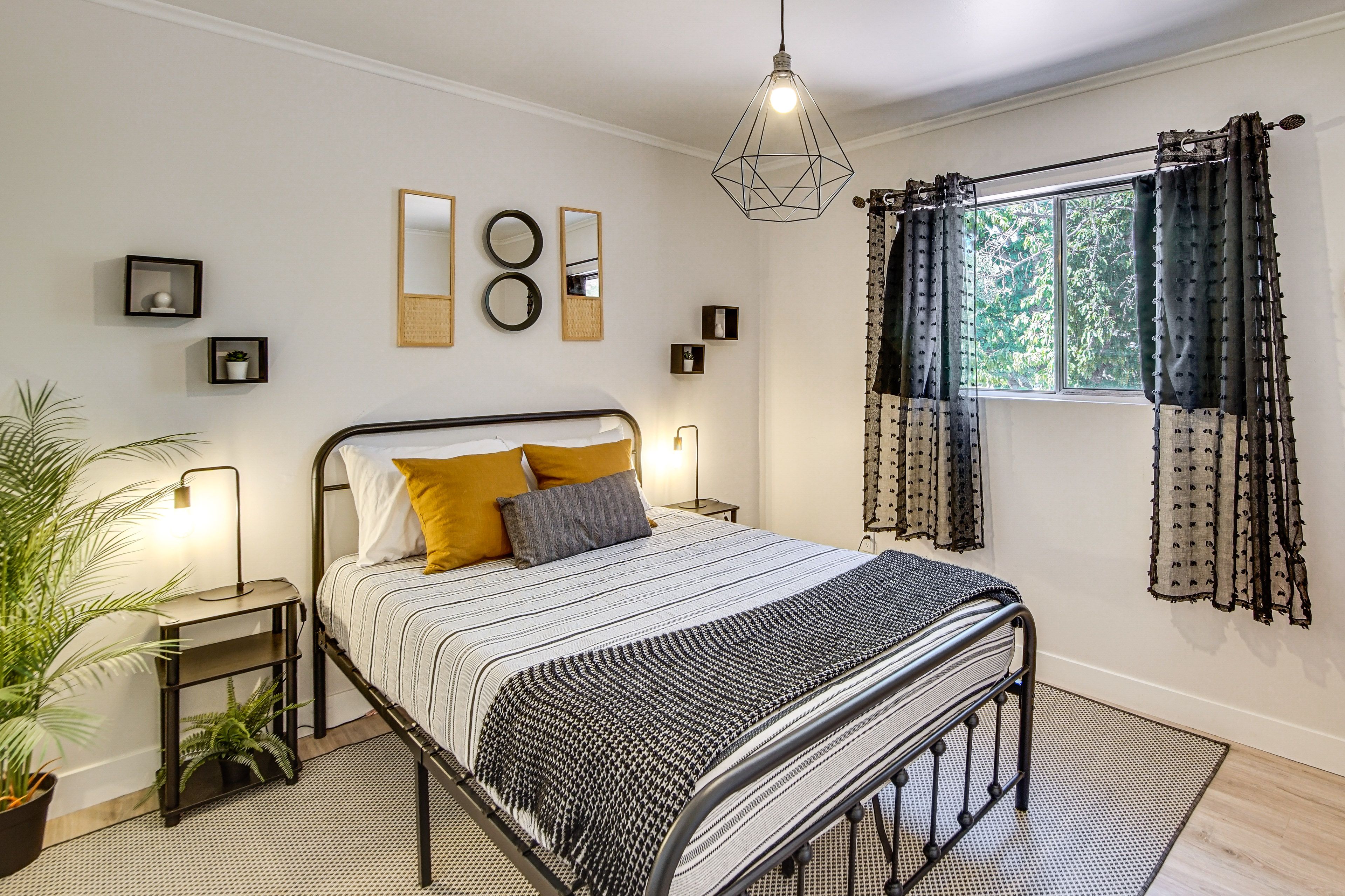 Bedroom 3 | Full Bed | Upper Level