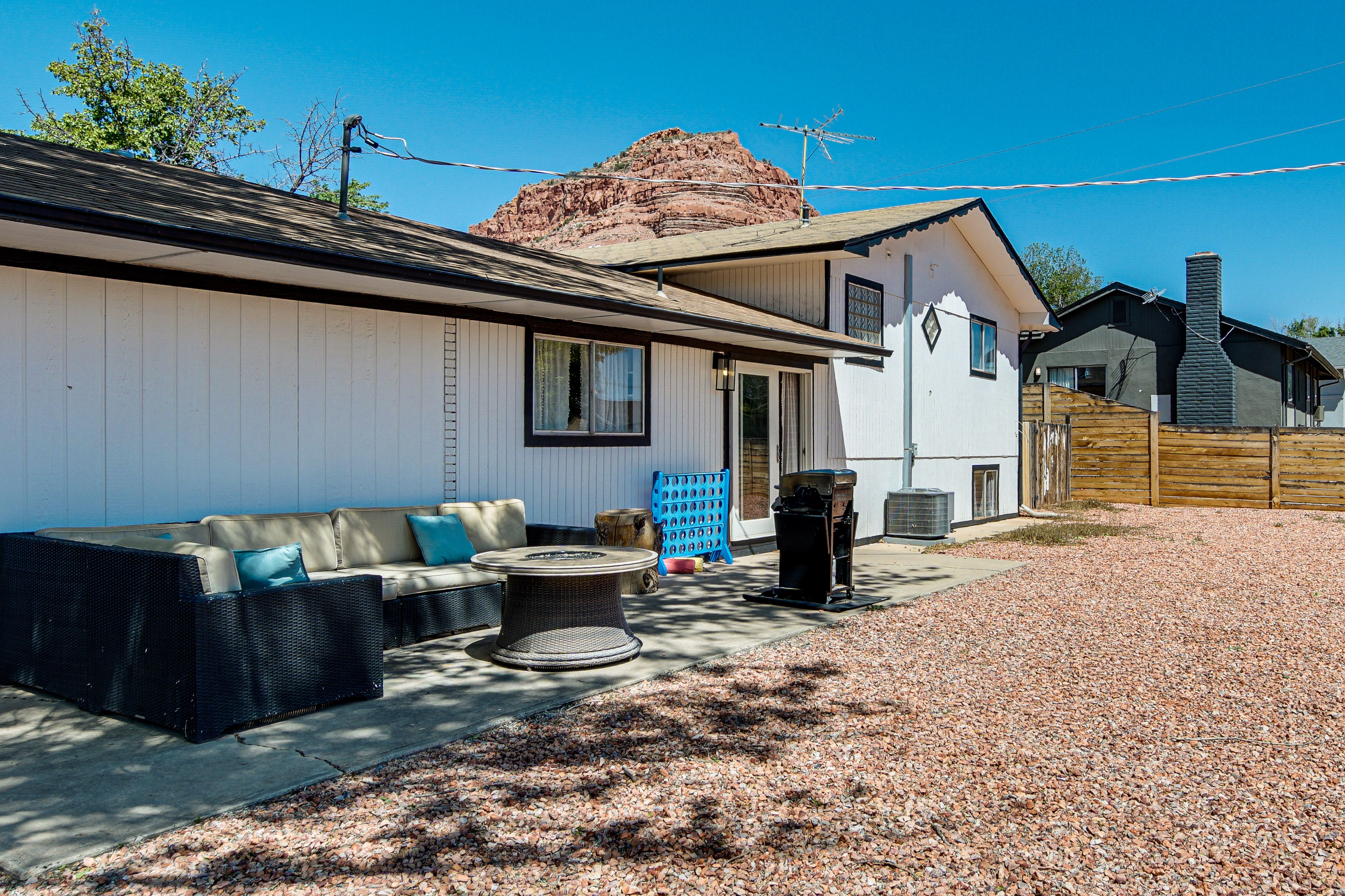 Furnished Patio | Gas Fire Table | Gas Grill | Mountain Views