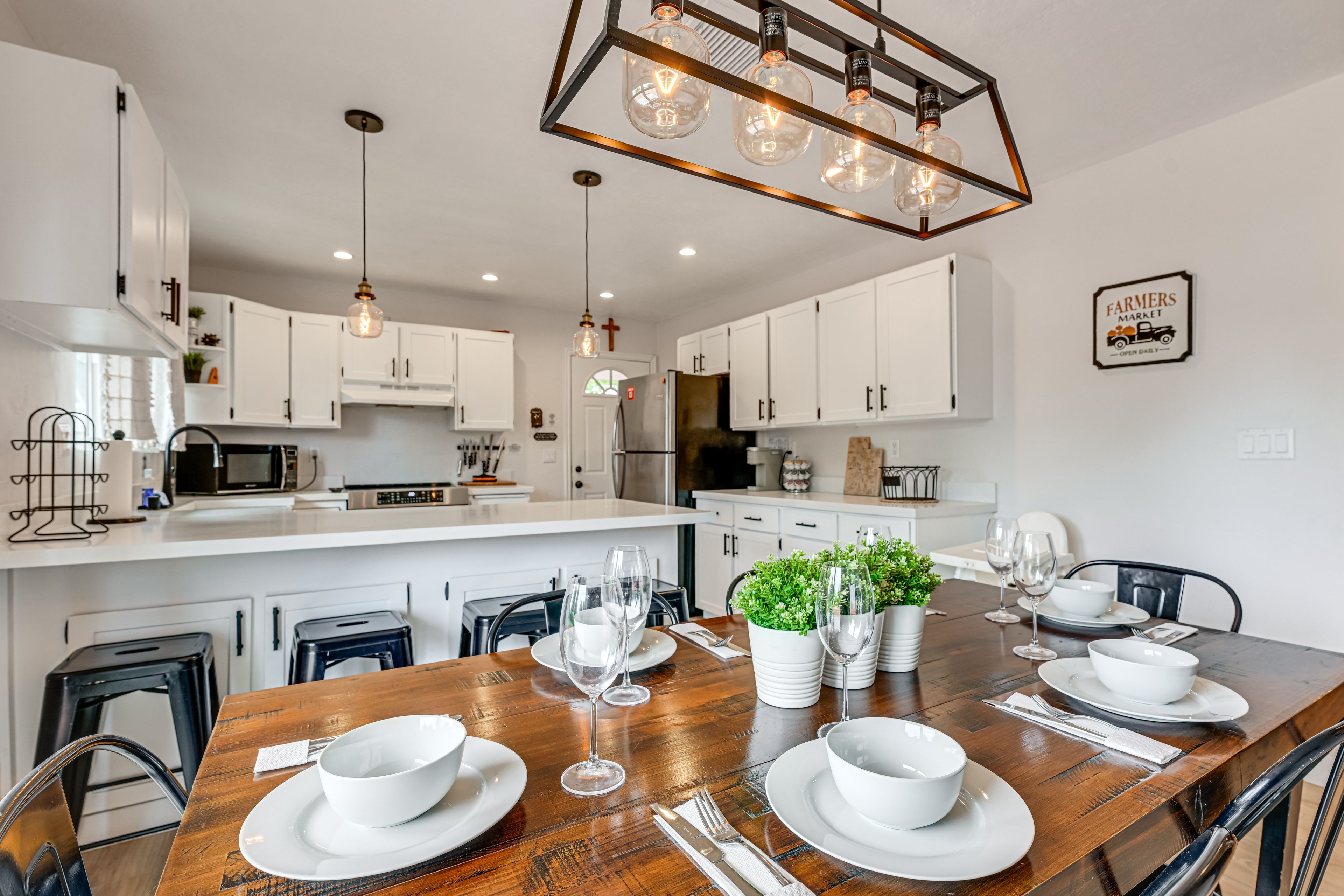 Kitchen | Dining