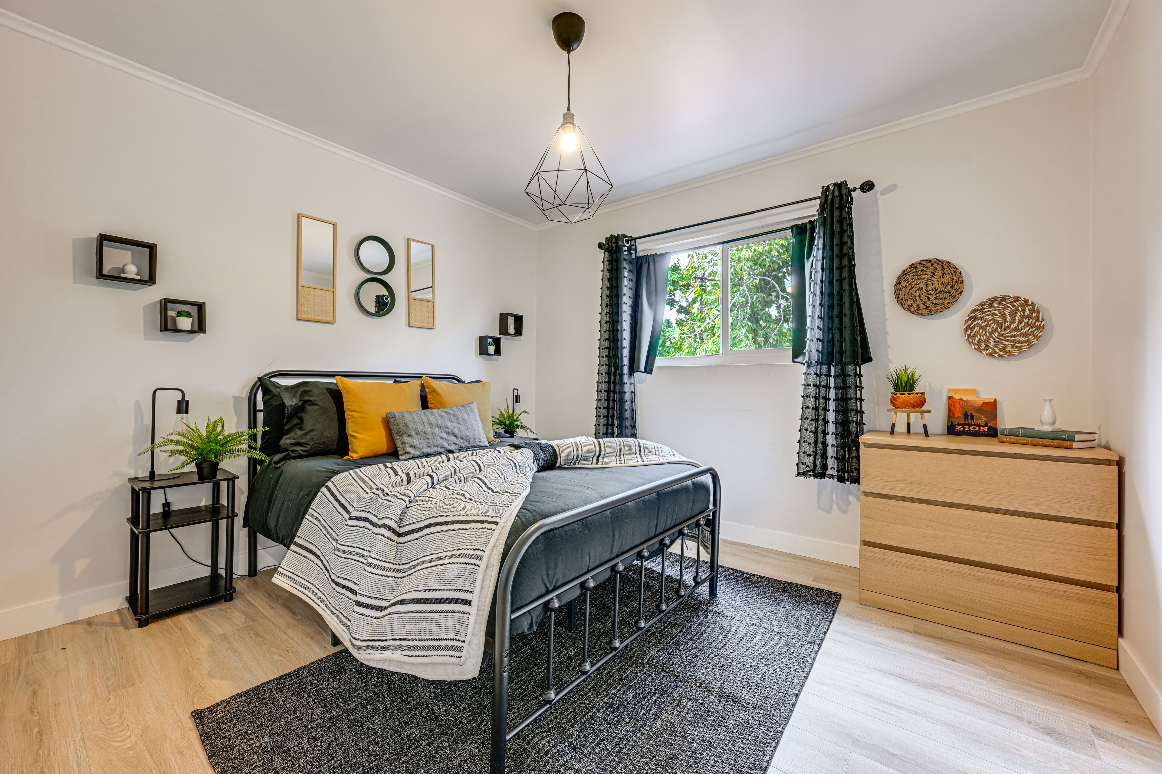 Bedroom 3 | Full Bed | Upper Level