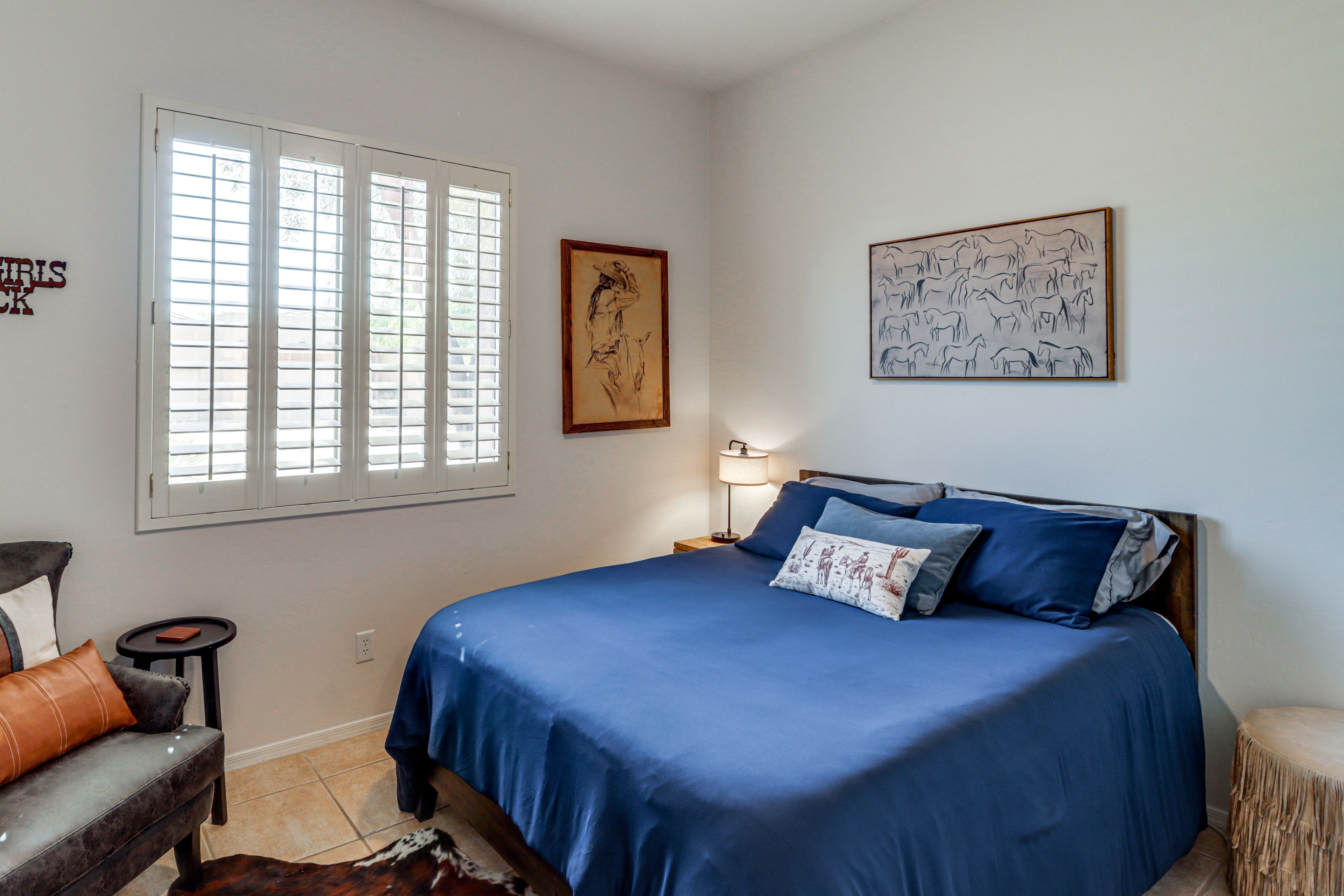 Bedroom 2 | Queen Bed