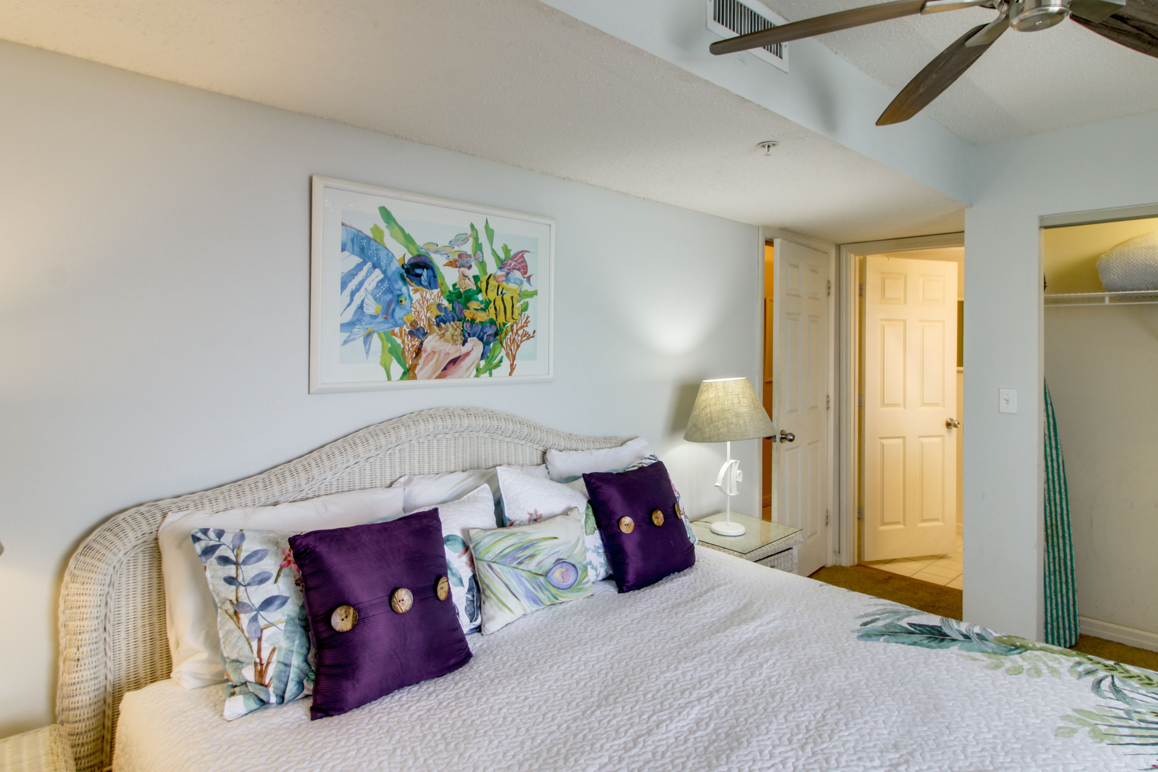 Bedroom 1 | King Bed
