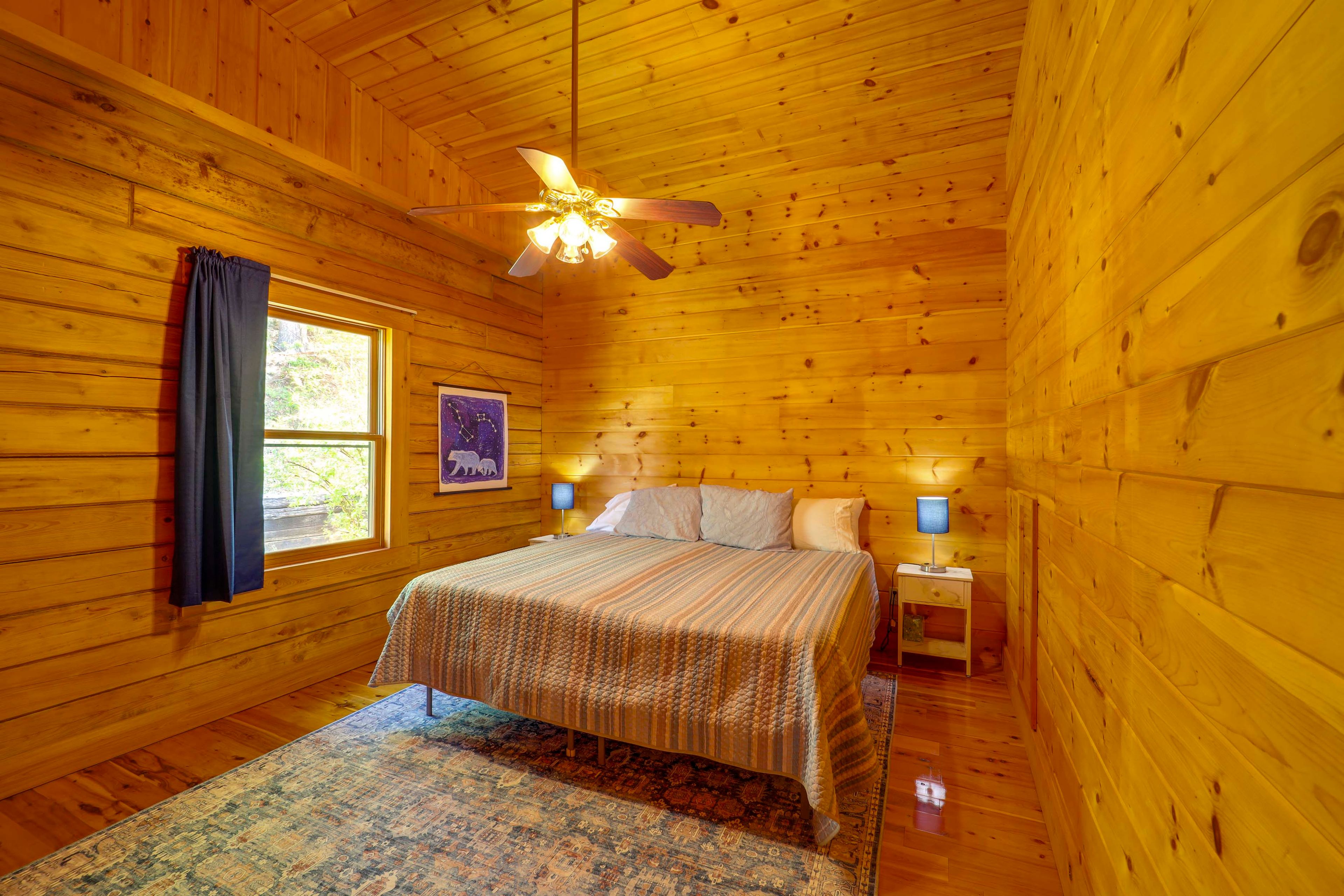 Bedroom 2 | 1 King Bed (Converts to 2 Twin XL Beds) | Main Level