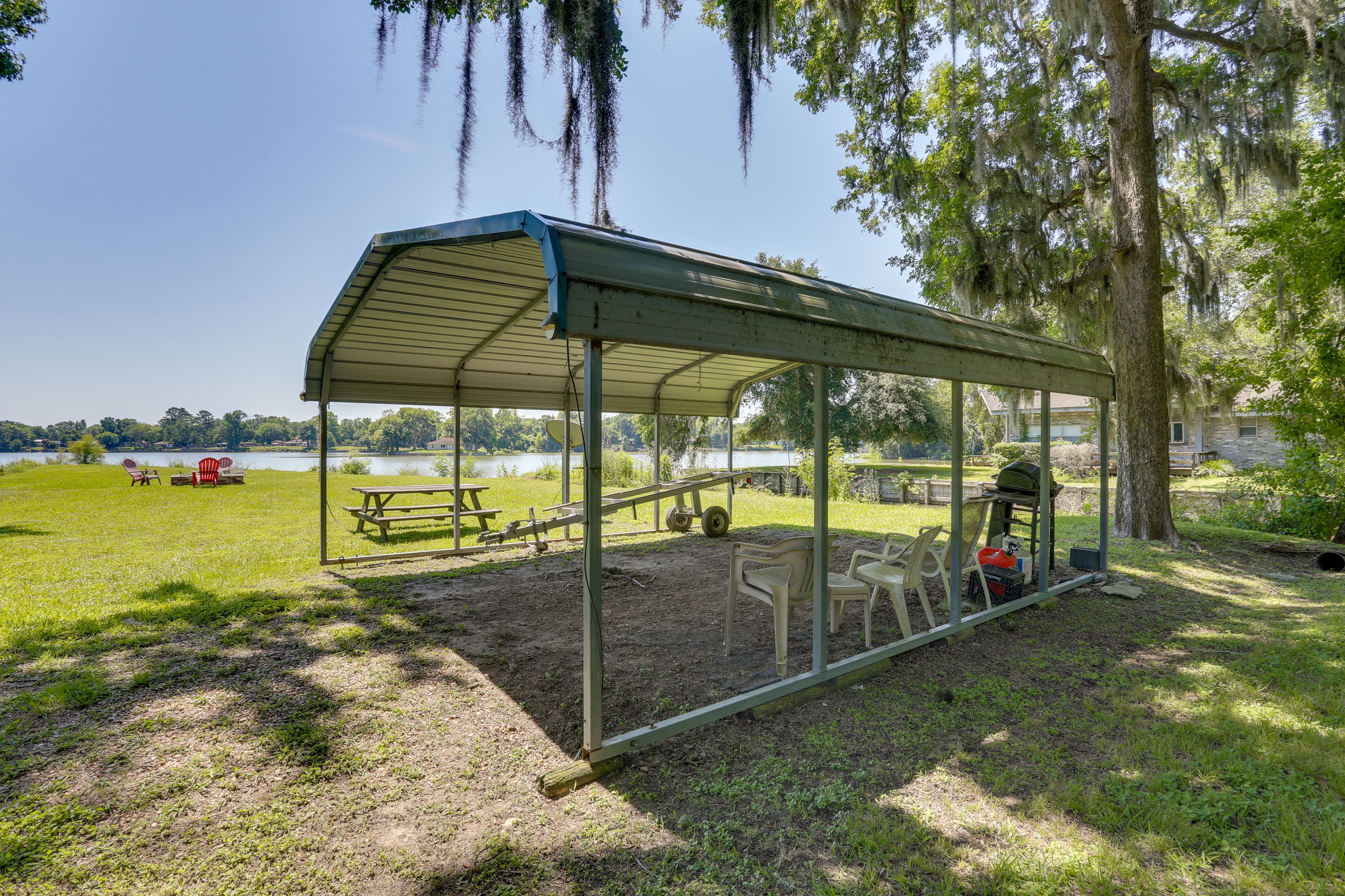 Parking | Carport (2 Vehicles) | Street Parking (First-Come, First-Served)