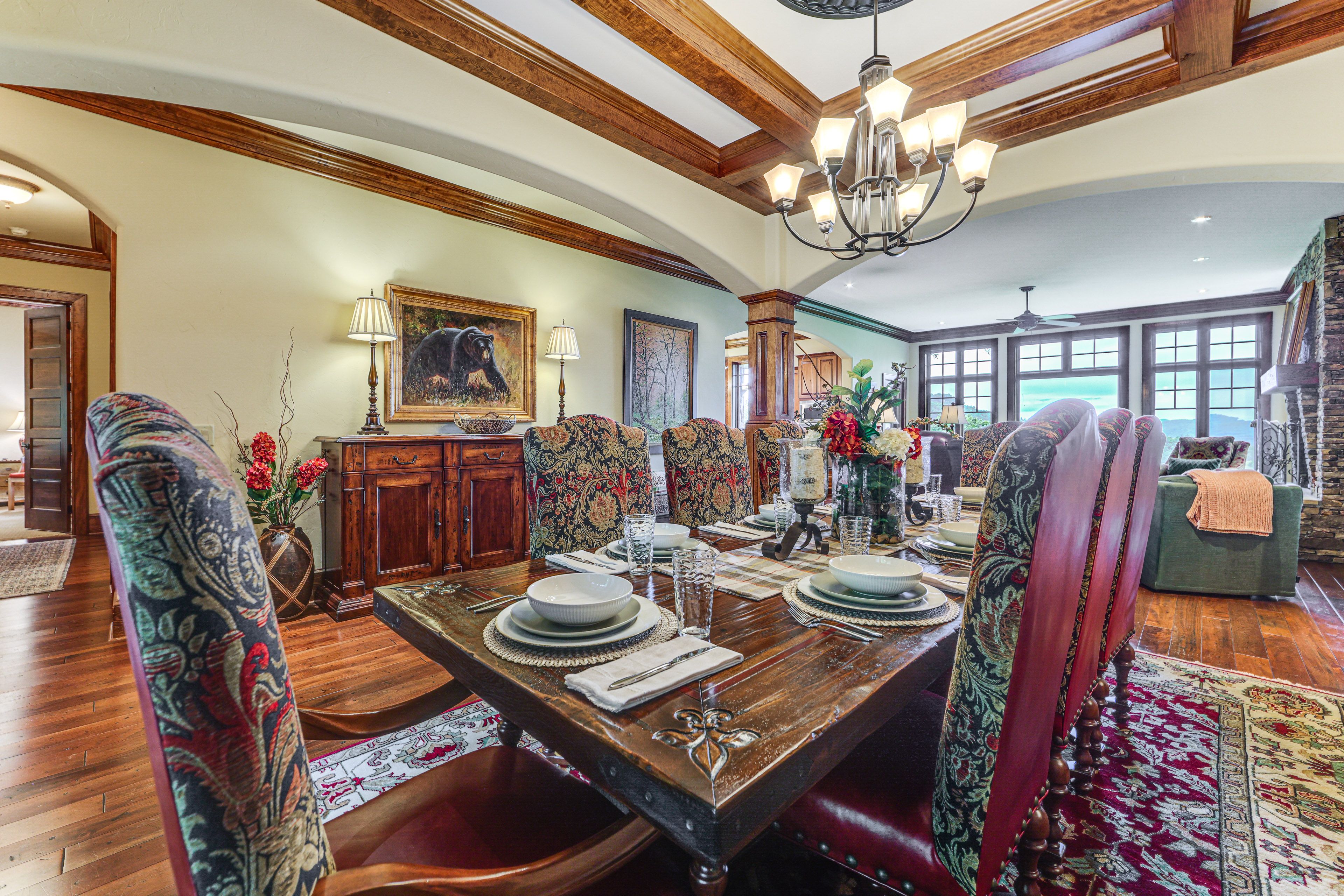 Formal Dining Room | 1st Floor