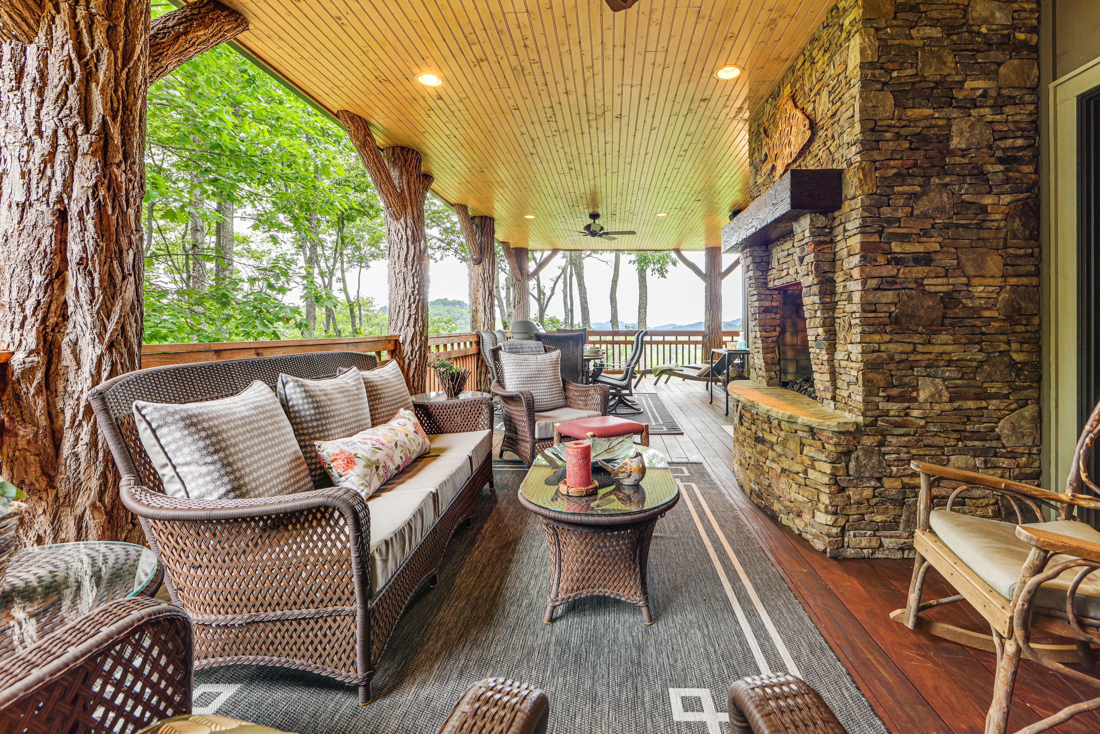 Cashiers Vacation Rental | 4BR | 4BA | 2,693 Sq Ft