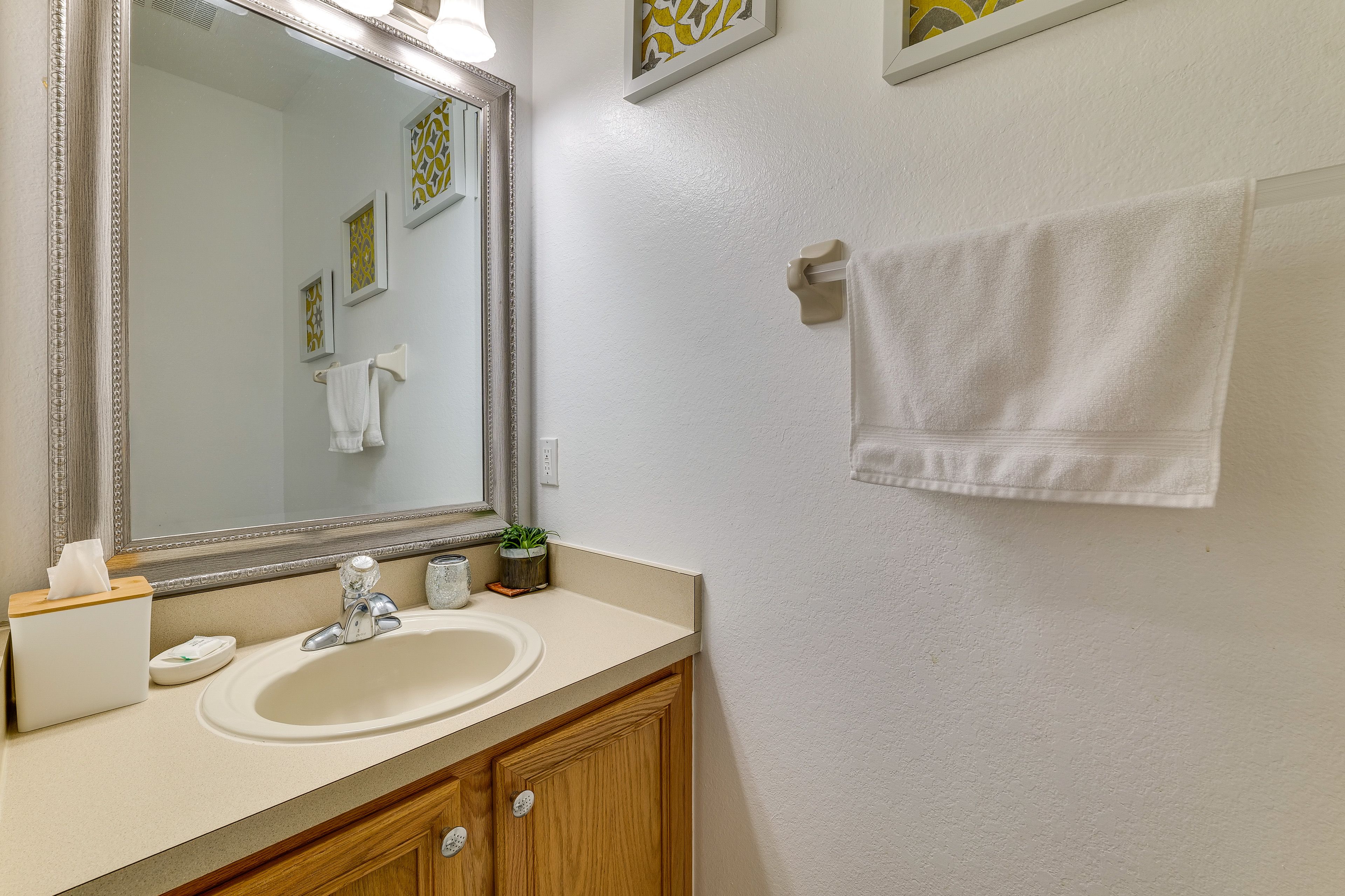 Half Bath | 1st Floor