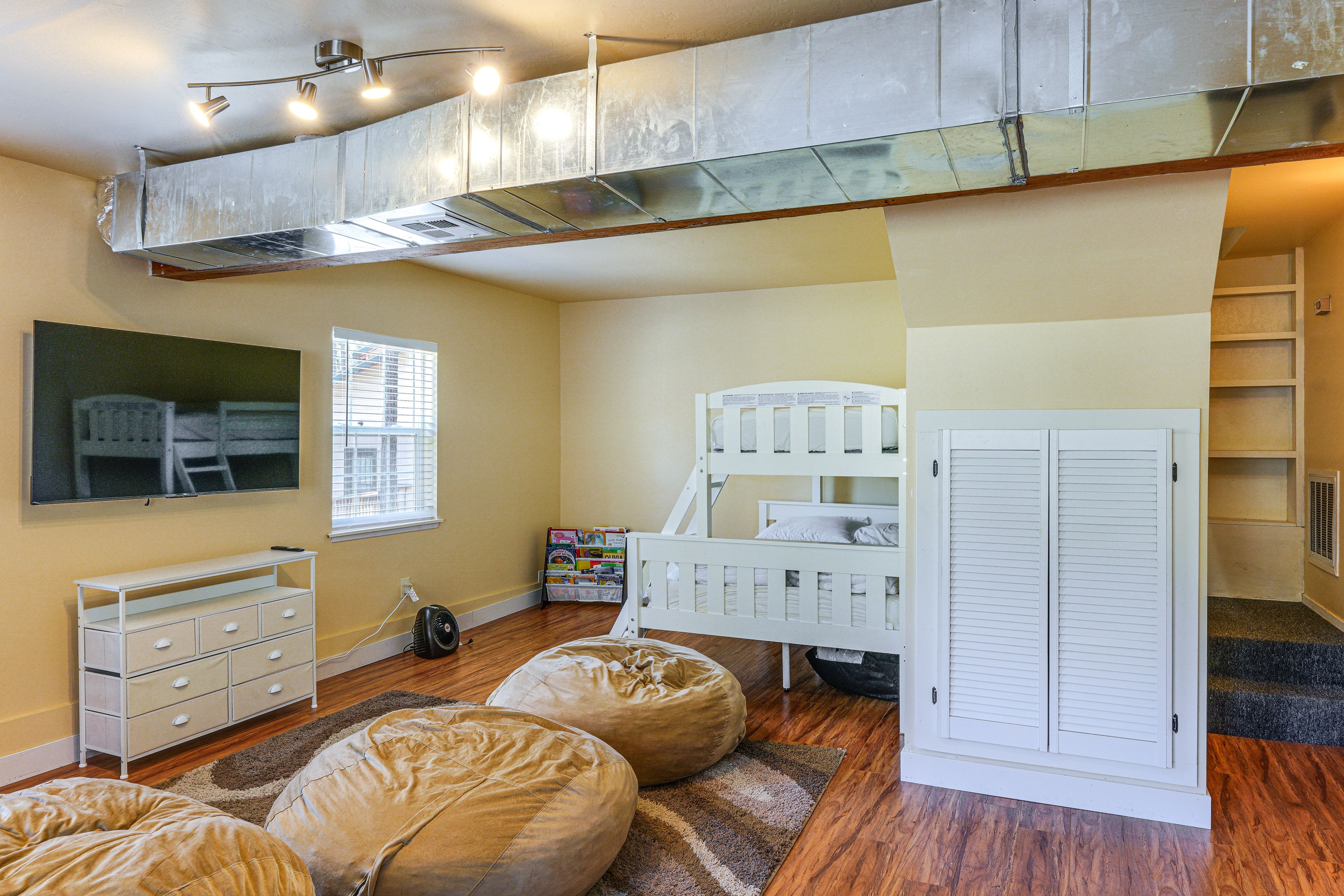 Bedroom 3 | Twin/Full Bunk Bed | Lower Level
