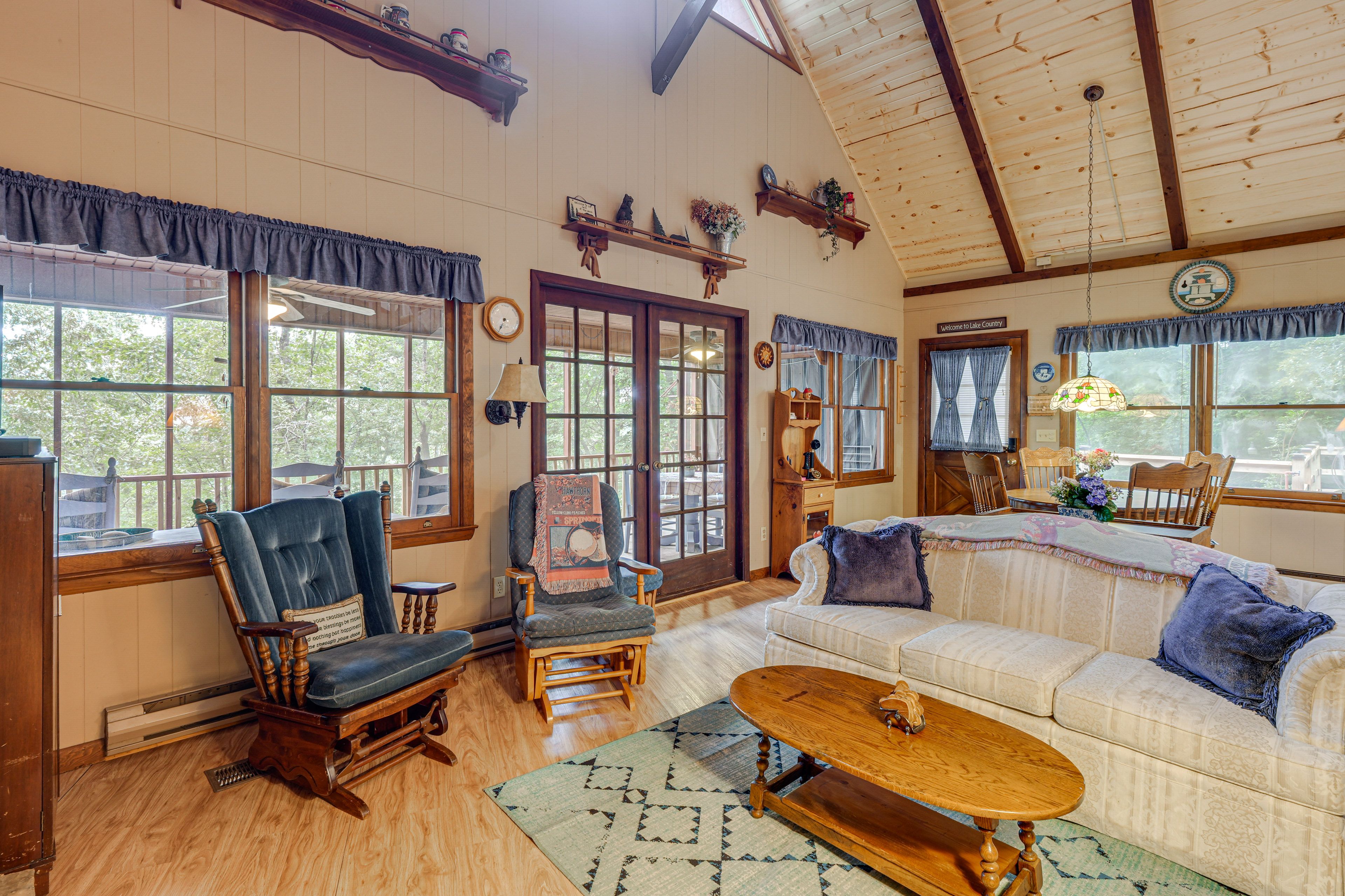 Living Room | 1st Floor