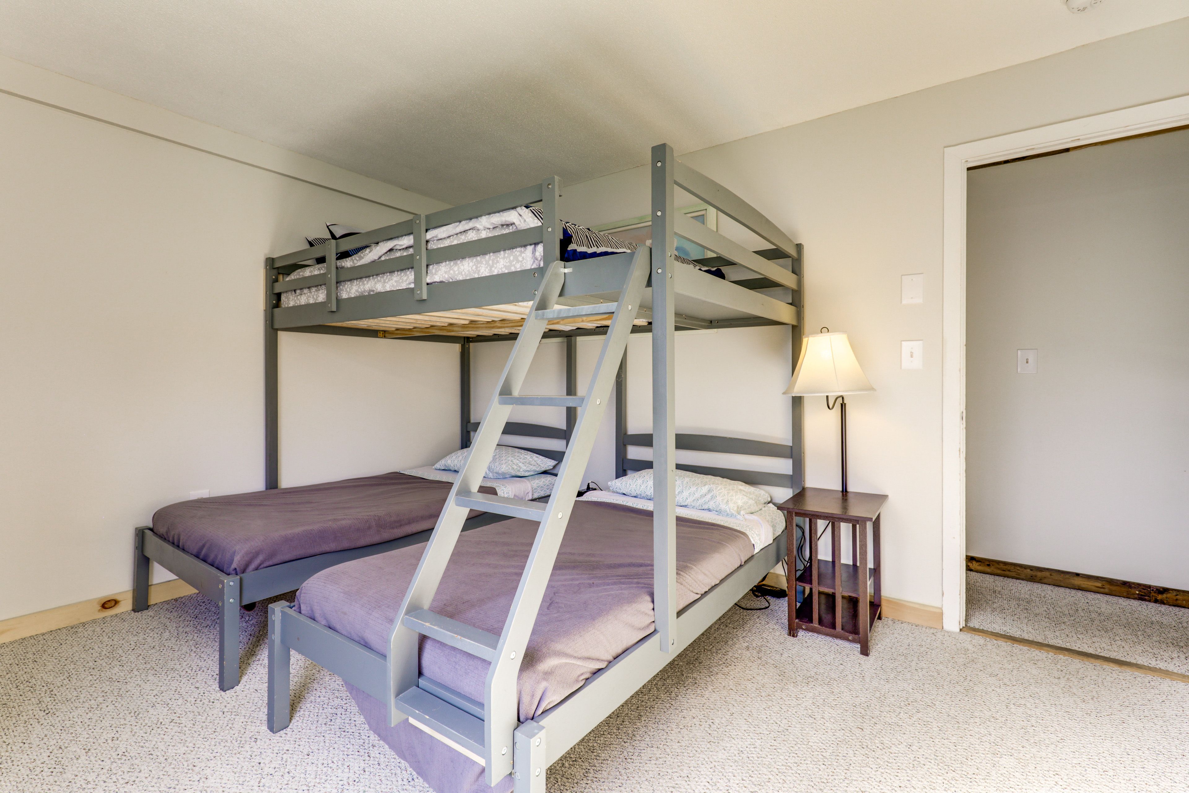Bedroom 2 | Lofted Full Bed | 2 Twin Beds