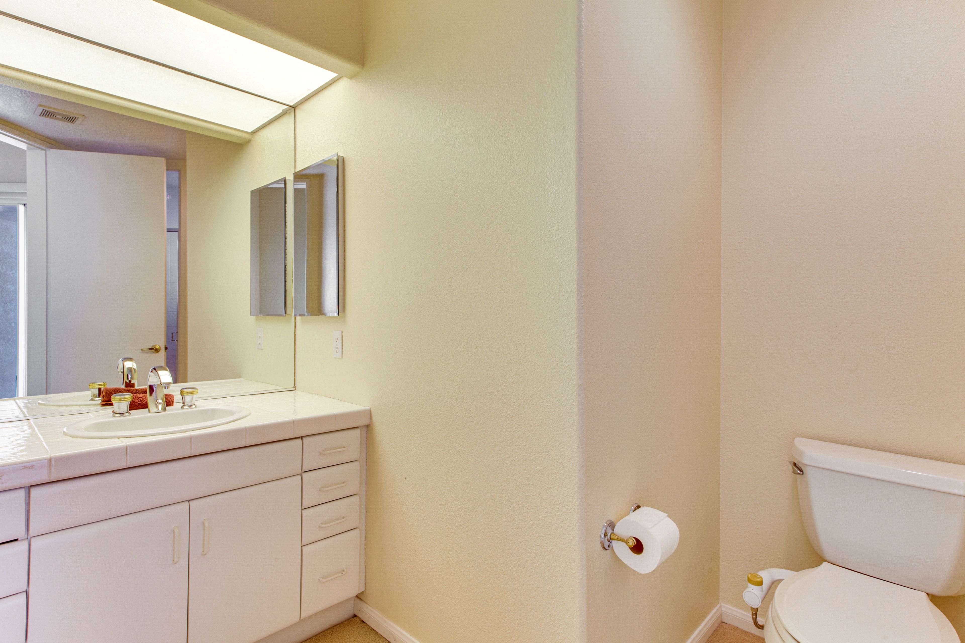 En-Suite Bathroom