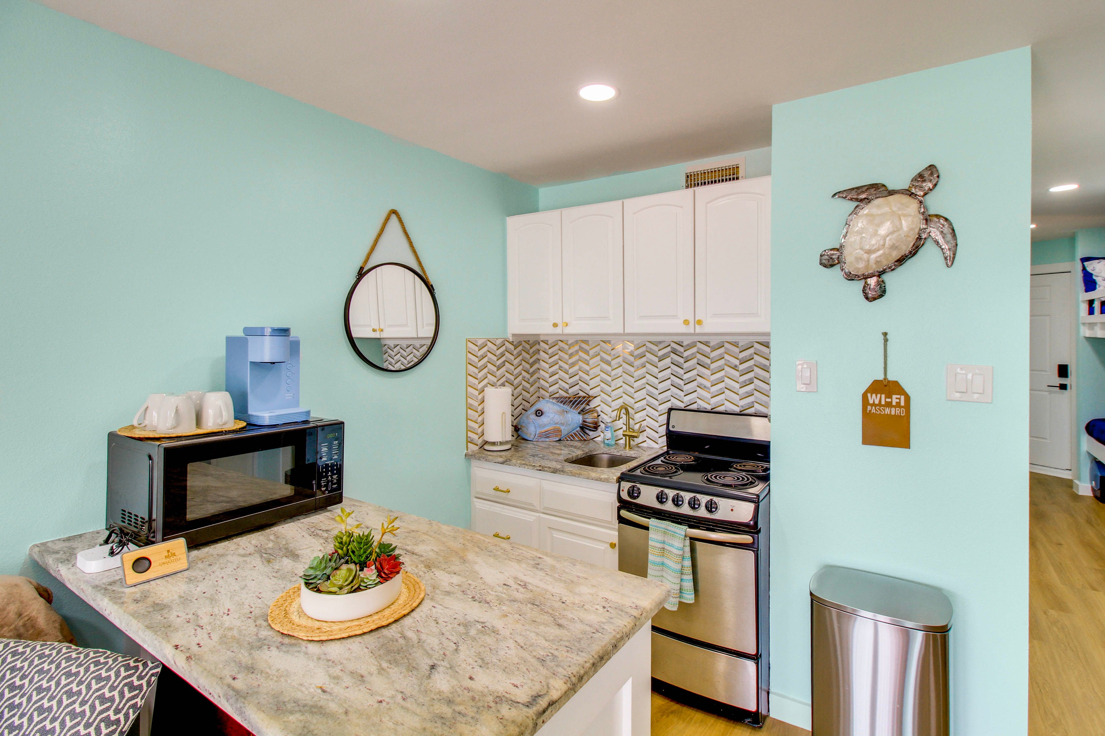 Kitchen | Single-Story Condo on 1st Floor