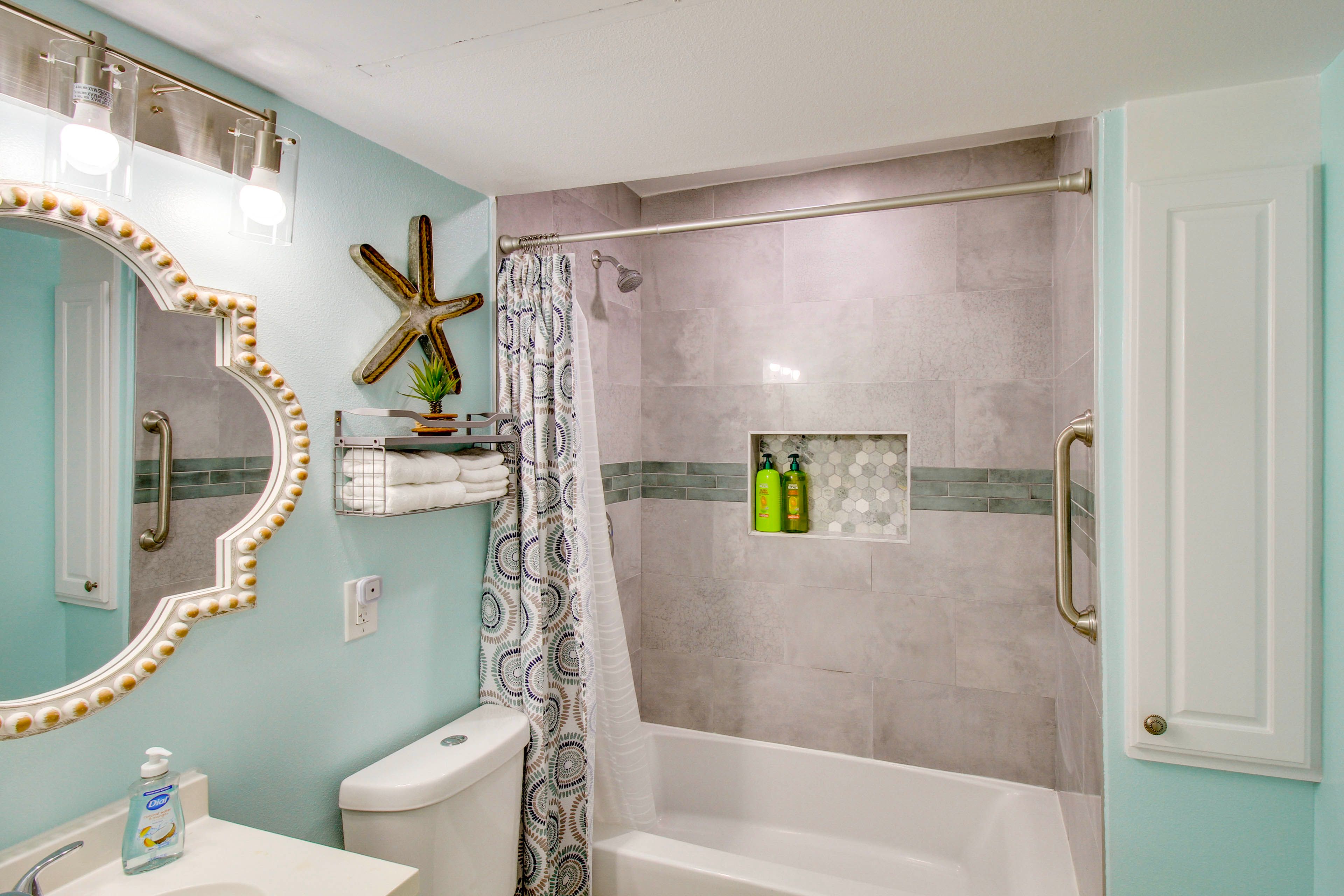 Full Bathroom