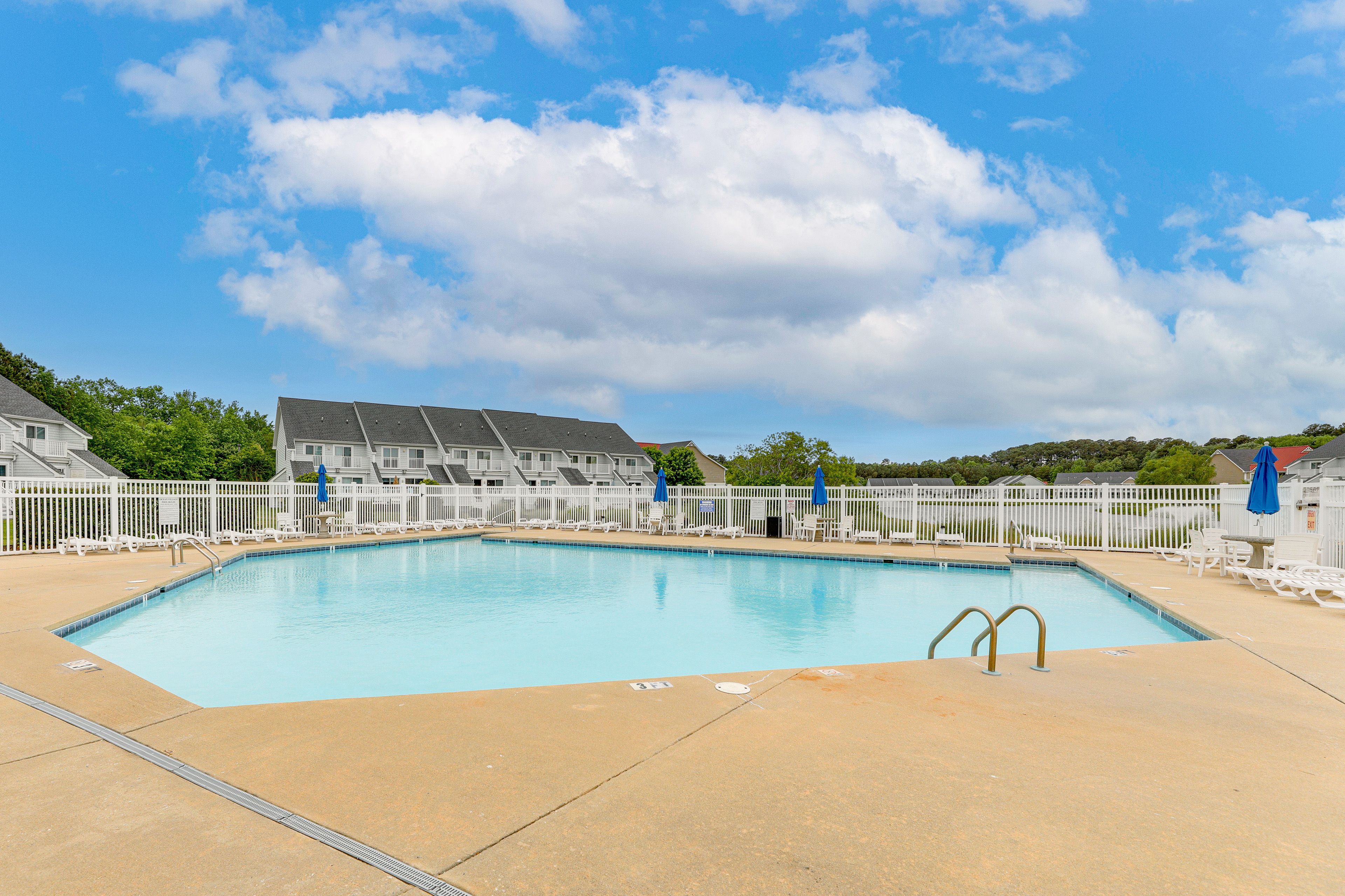 Ocean Village | Community Outdoor Pool