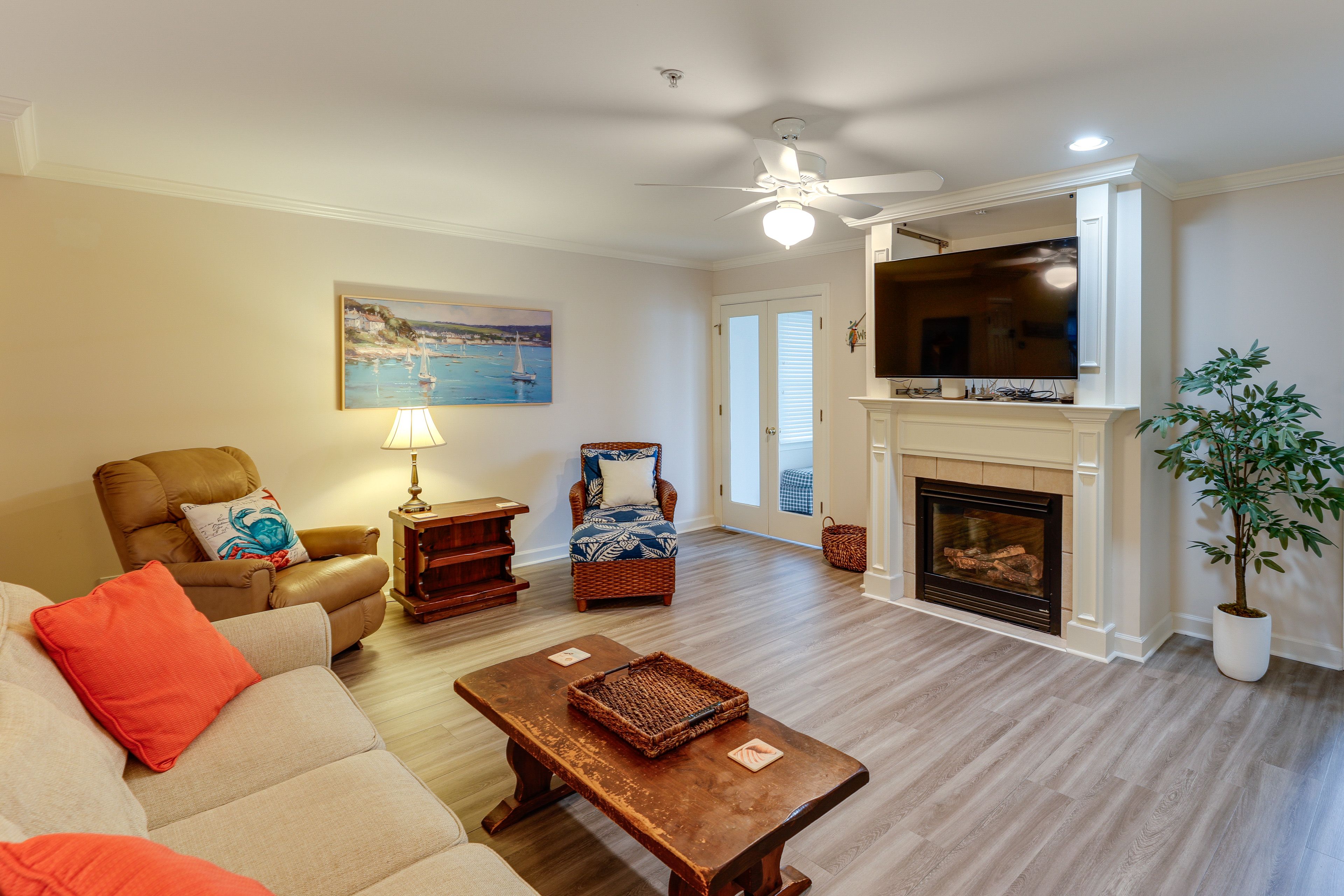 Living Room | Queen Sleeper Sofa | 1st Floor