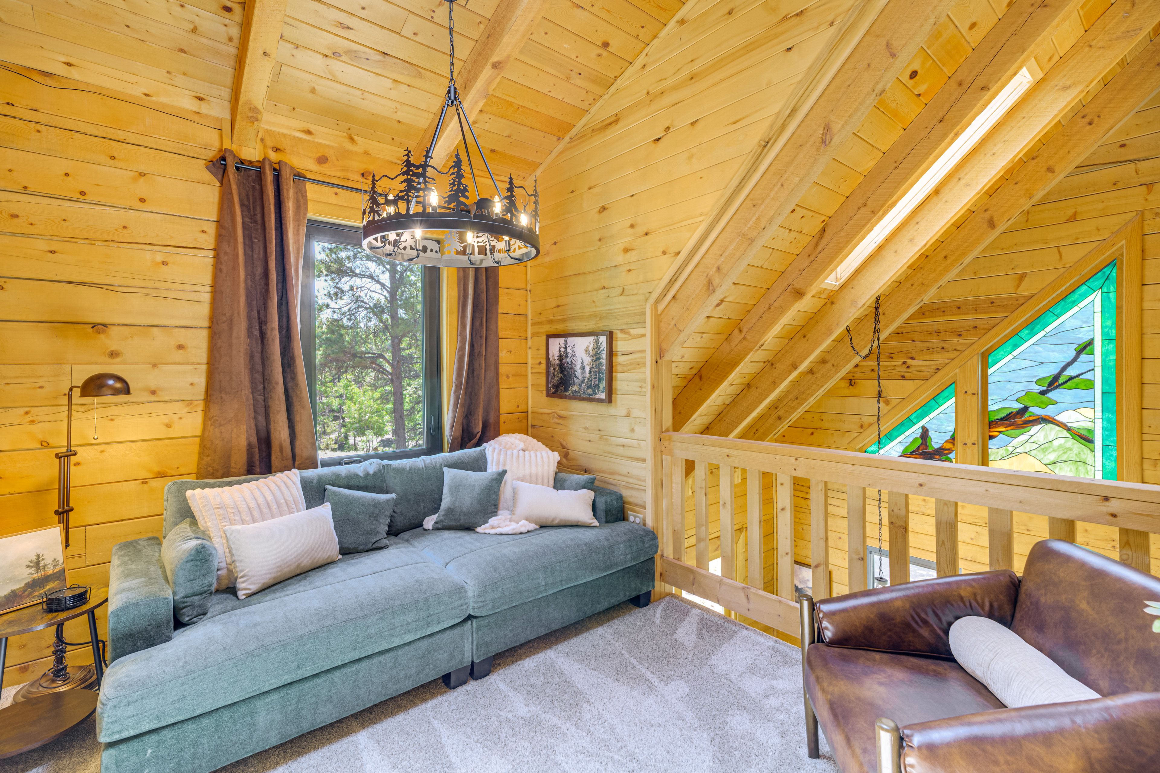 Loft | 2nd Floor