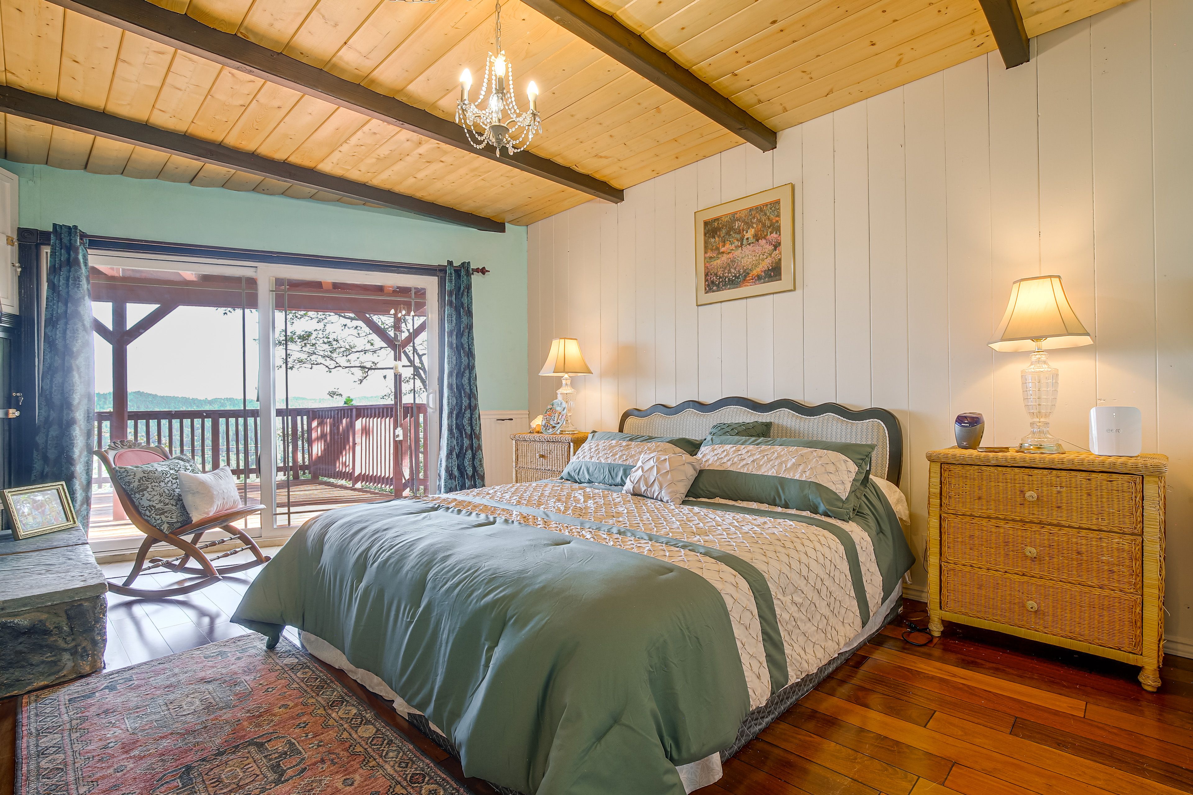 Bedroom 2 | King Bed | Main Level