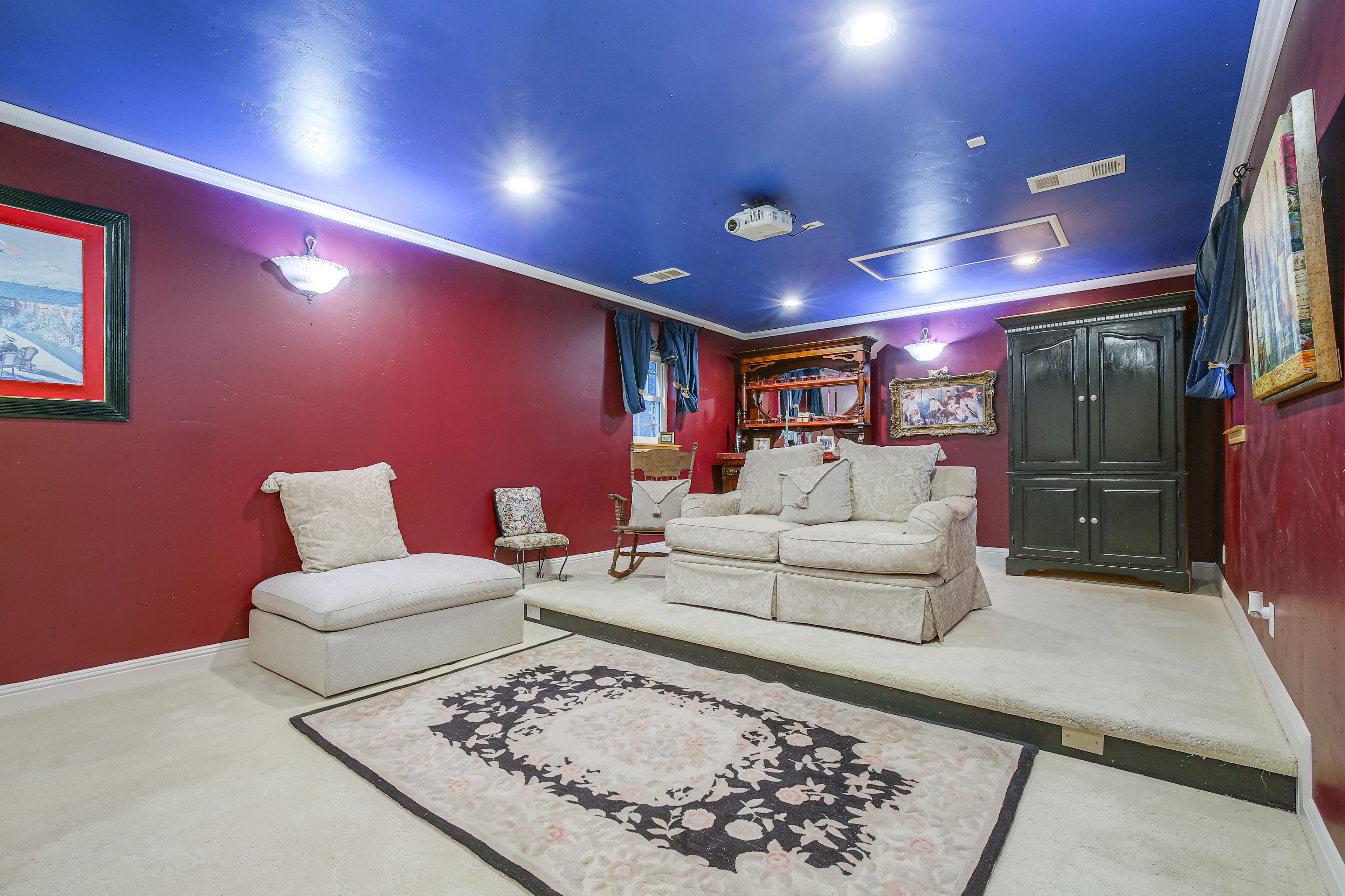 Media Room | Upper Level