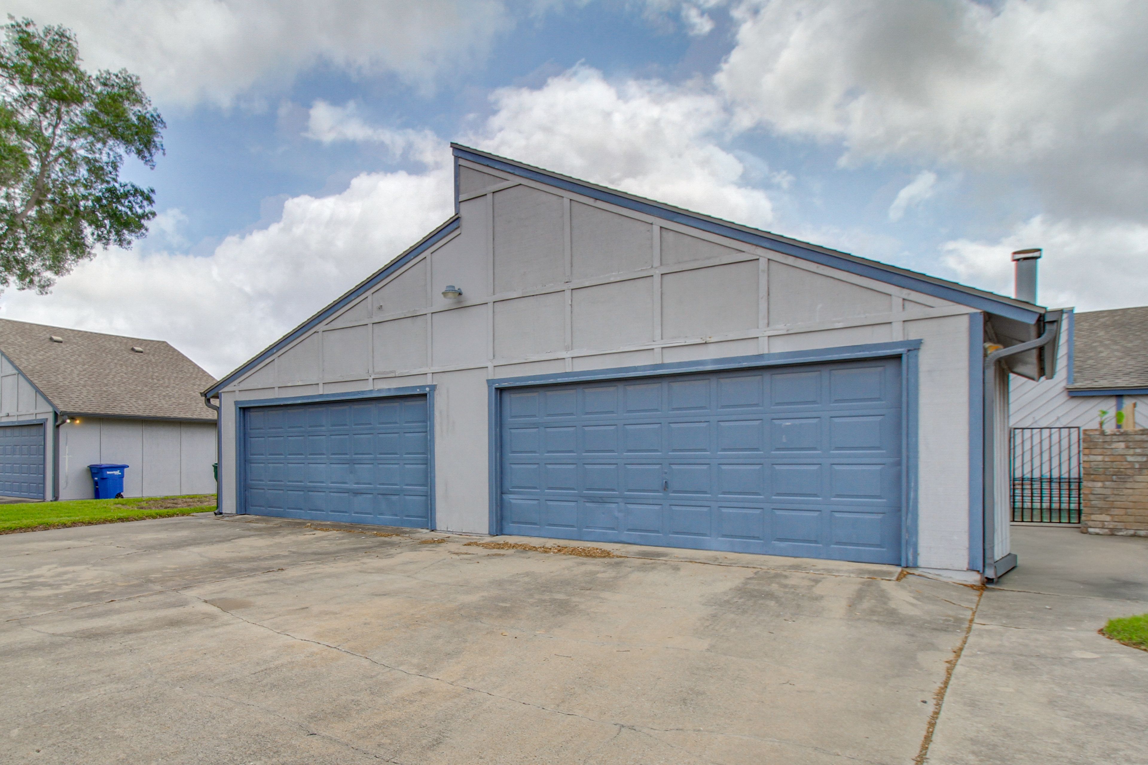 Driveway (2 Vehicles)