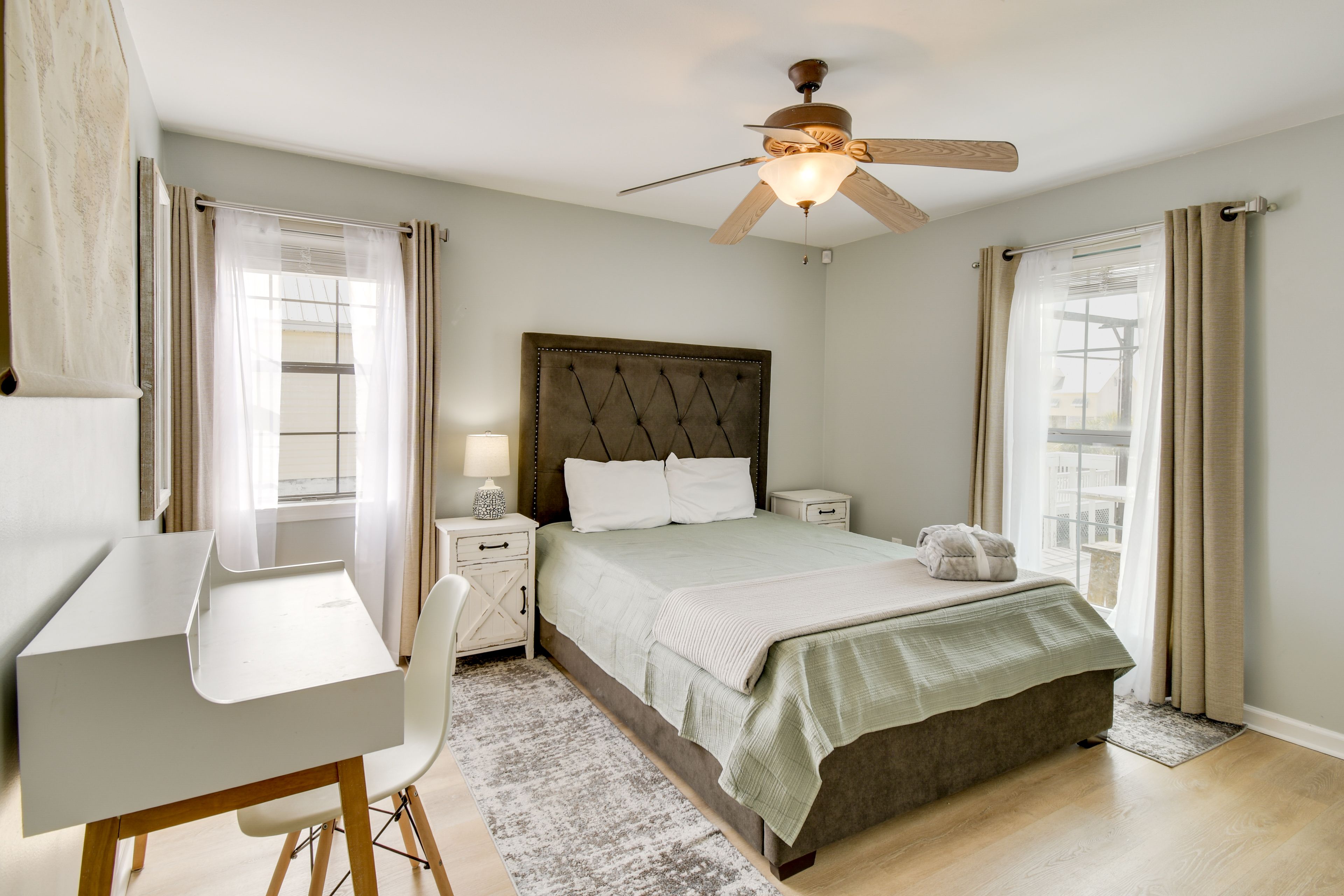 Bedroom 3 | Queen Bed | 1st Floor