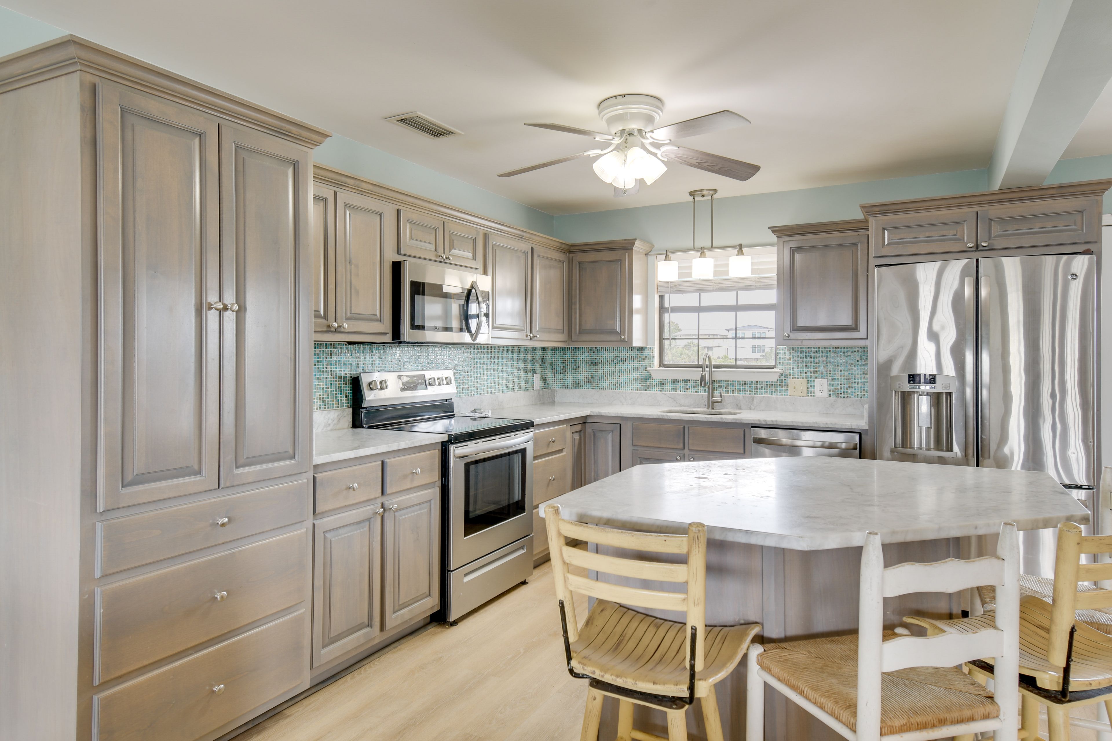 Kitchen | 1st Floor