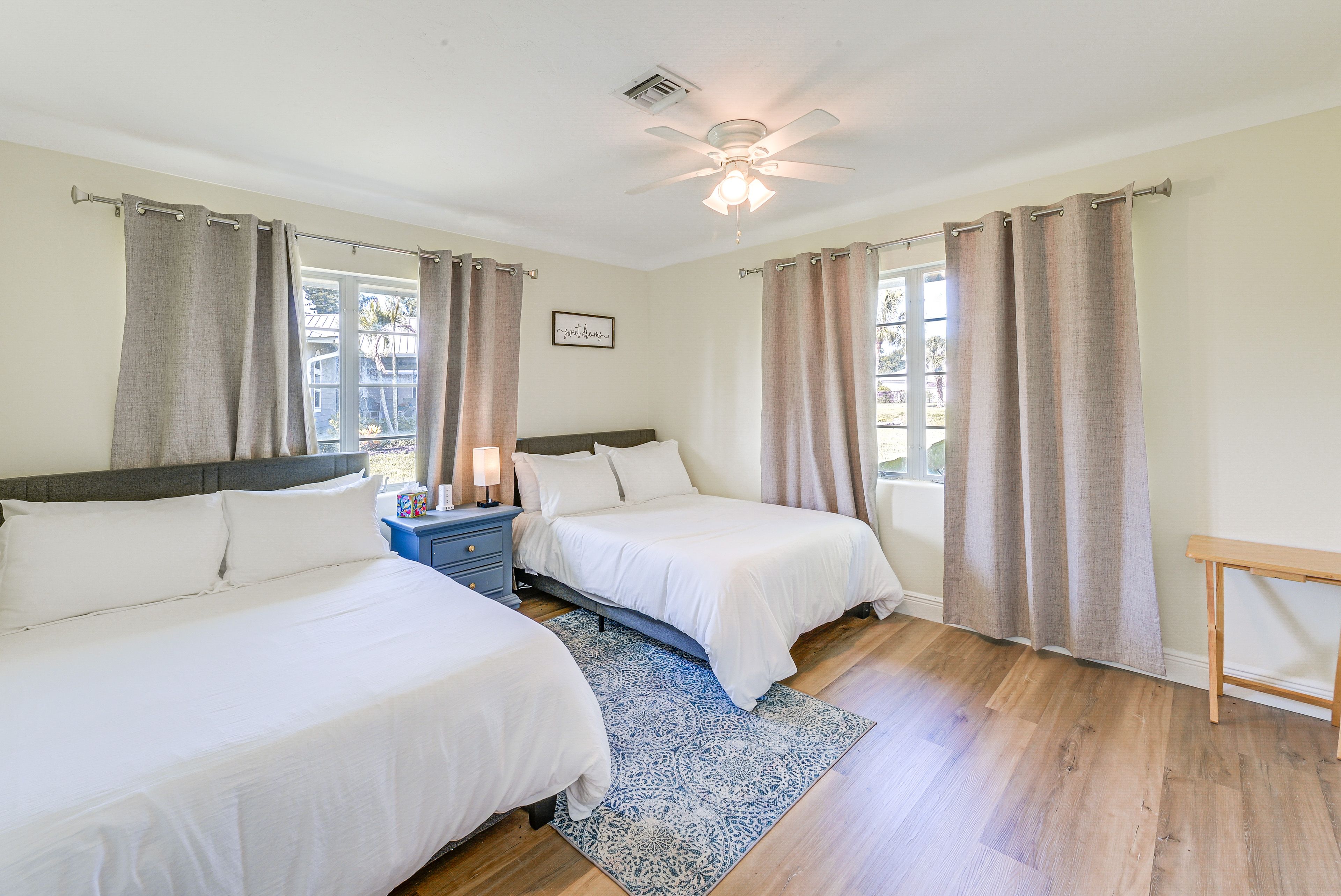 Bedroom 3 | 2 Full Beds