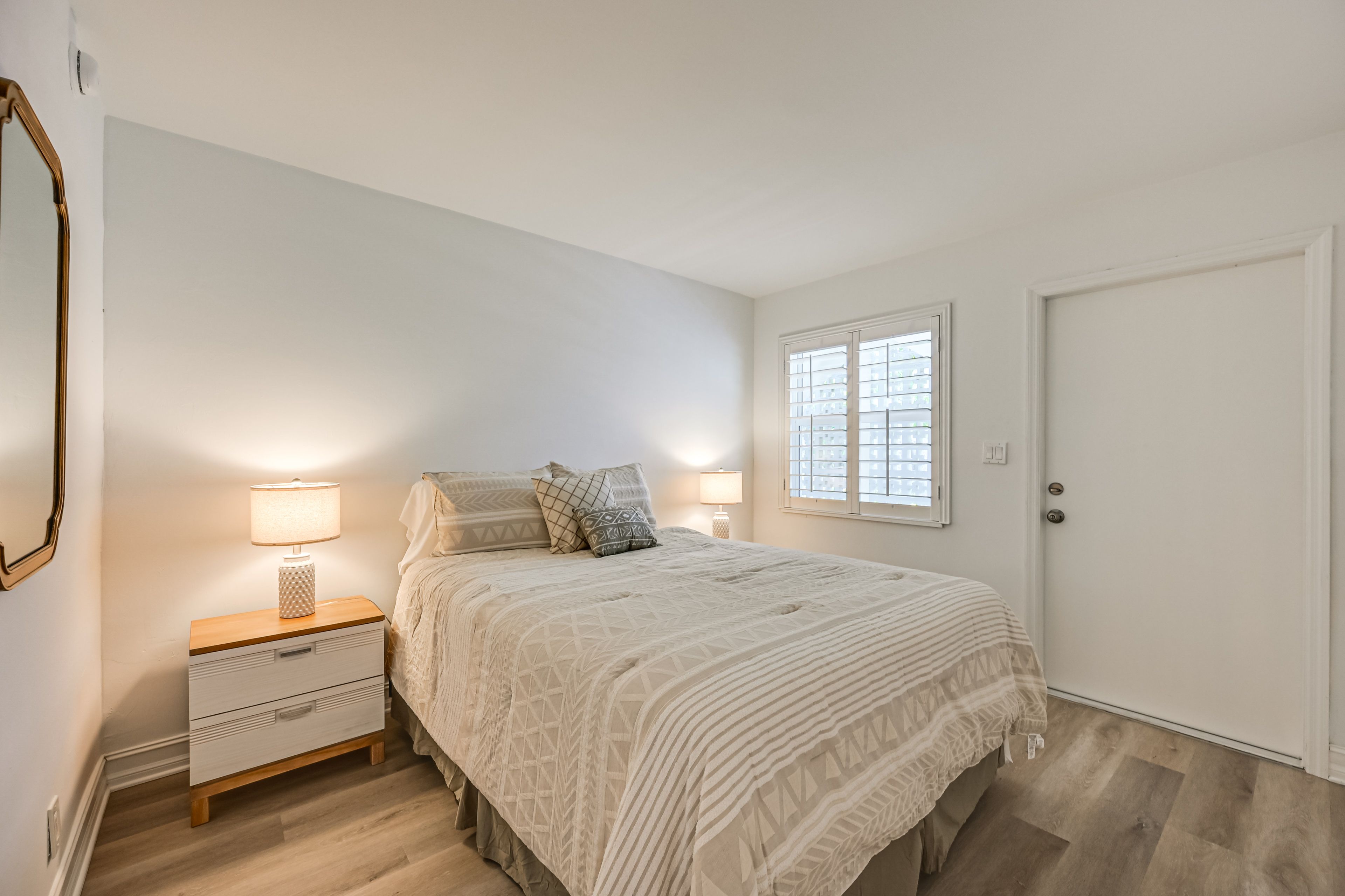 Bedroom 2 | Queen Bed