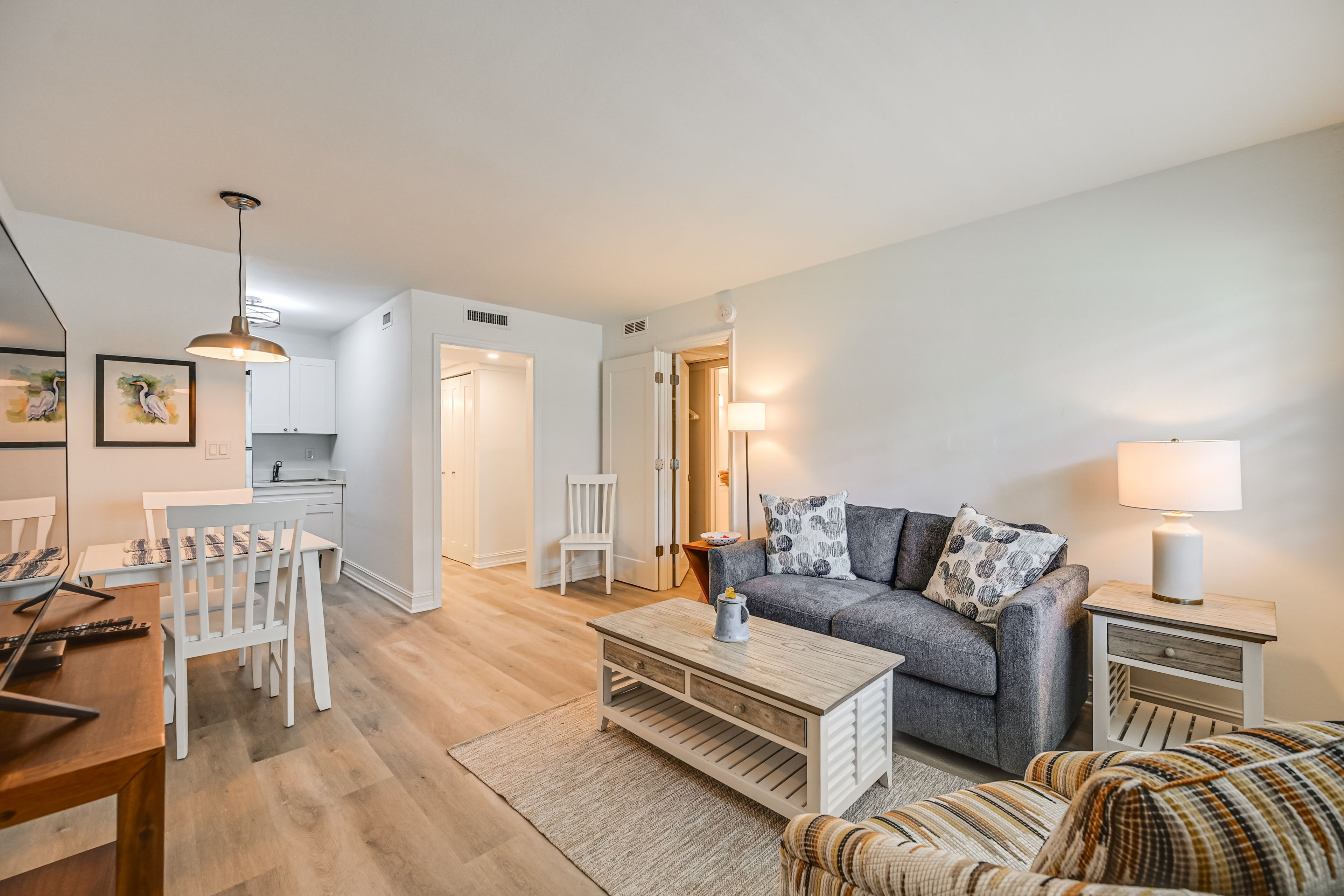 Naples Vacation Rental | 2BR | 2BA | 662 Sq Ft | Threshold Step to Enter