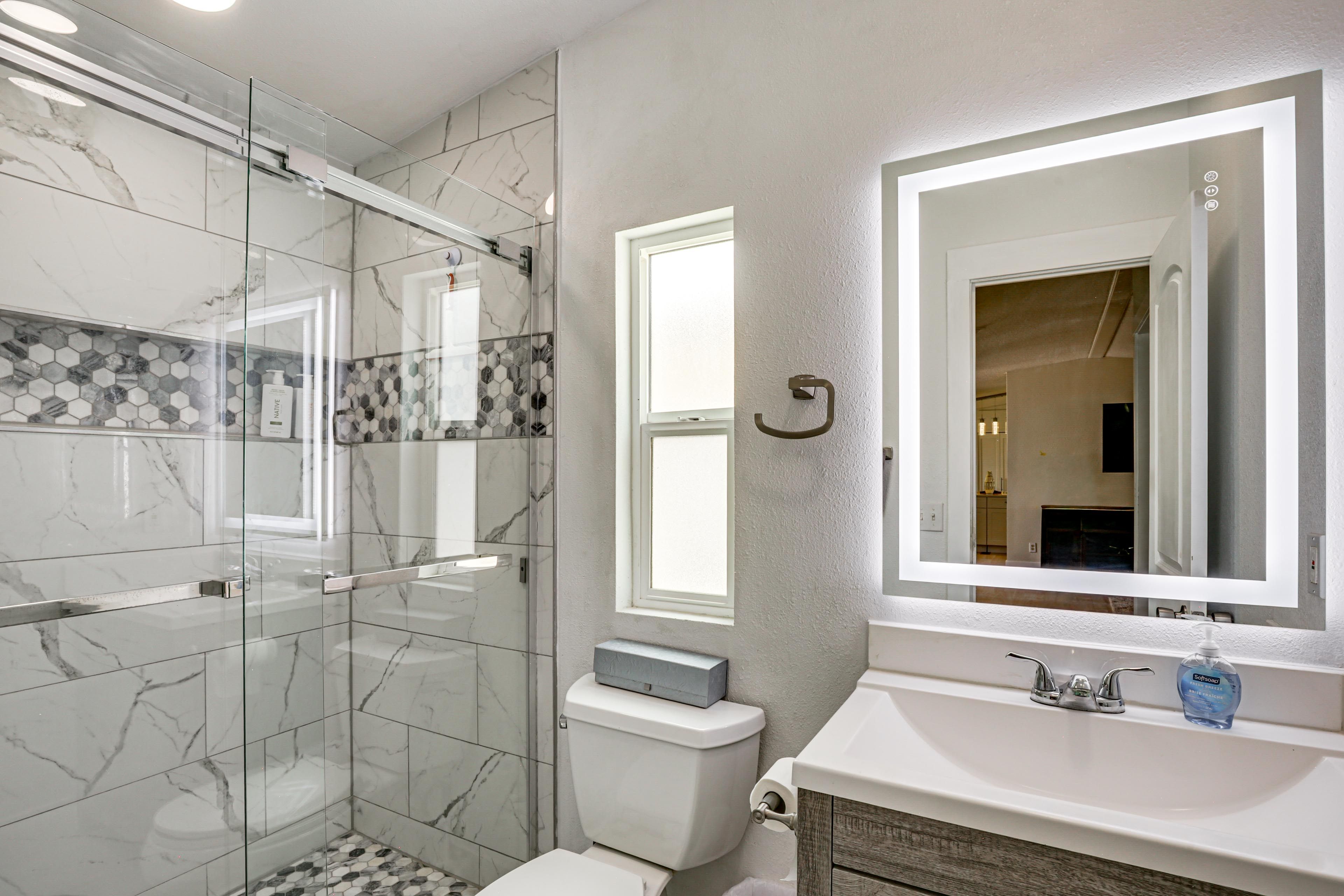 Full Bathroom