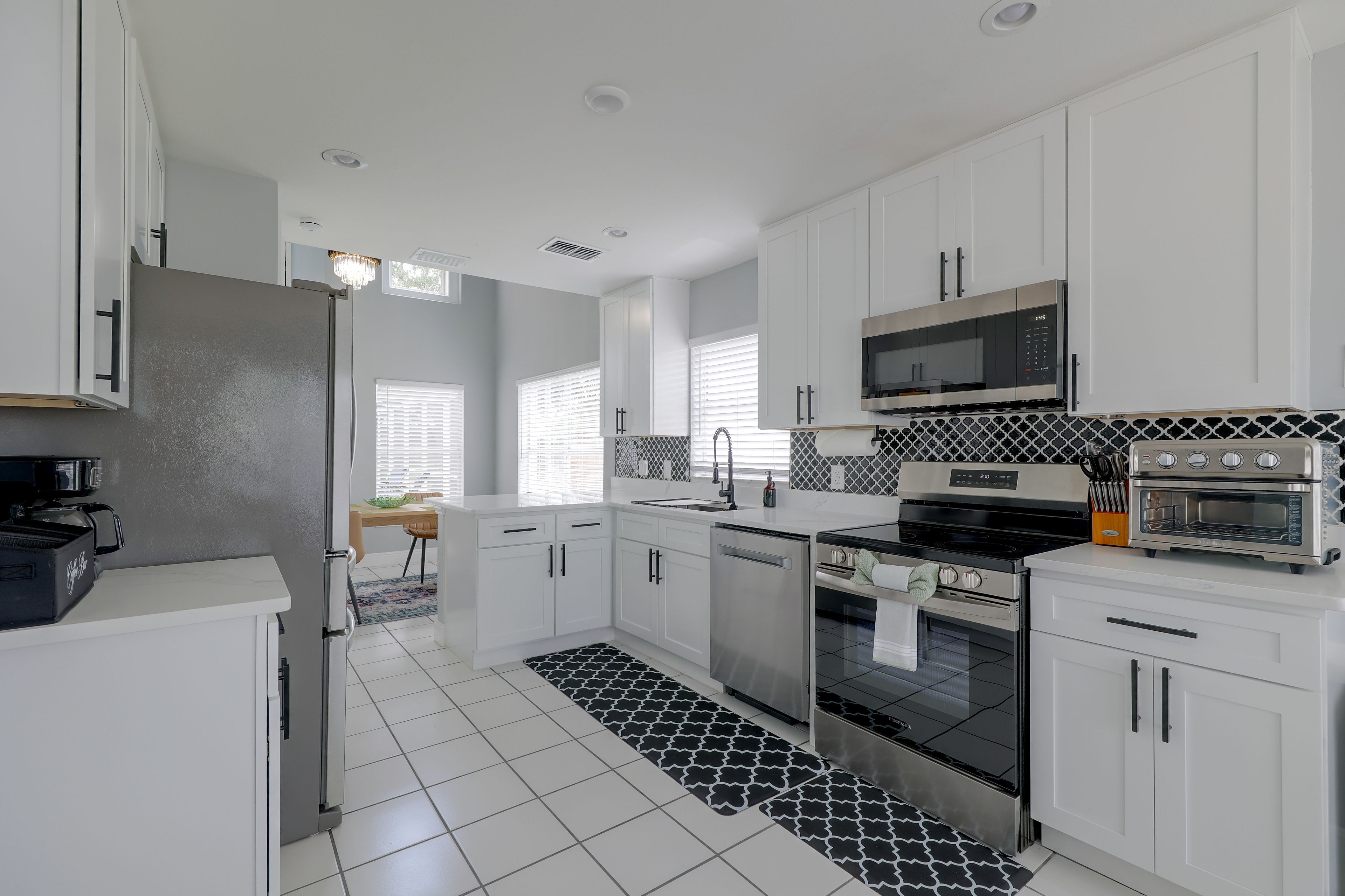 Kitchen | 1st Floor