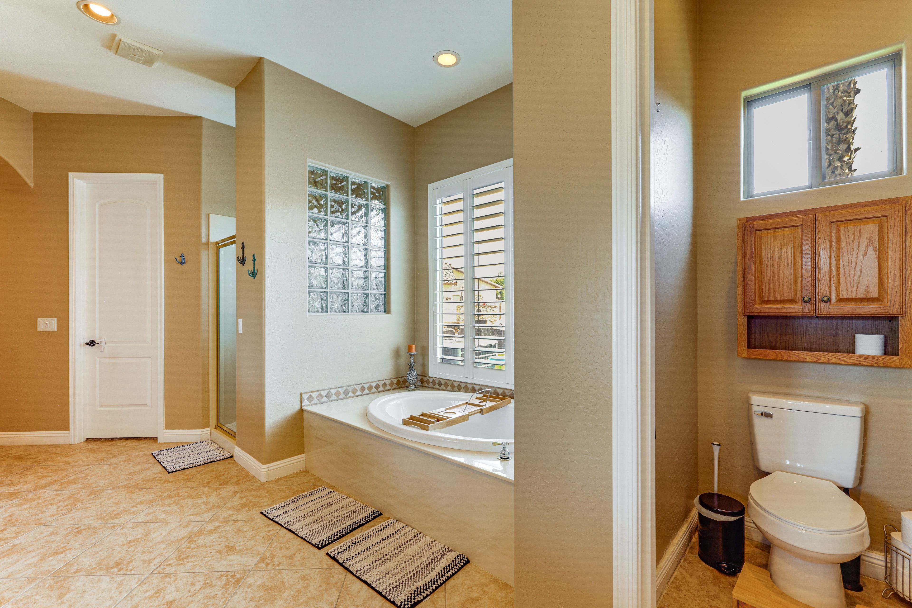 En-Suite Bathroom