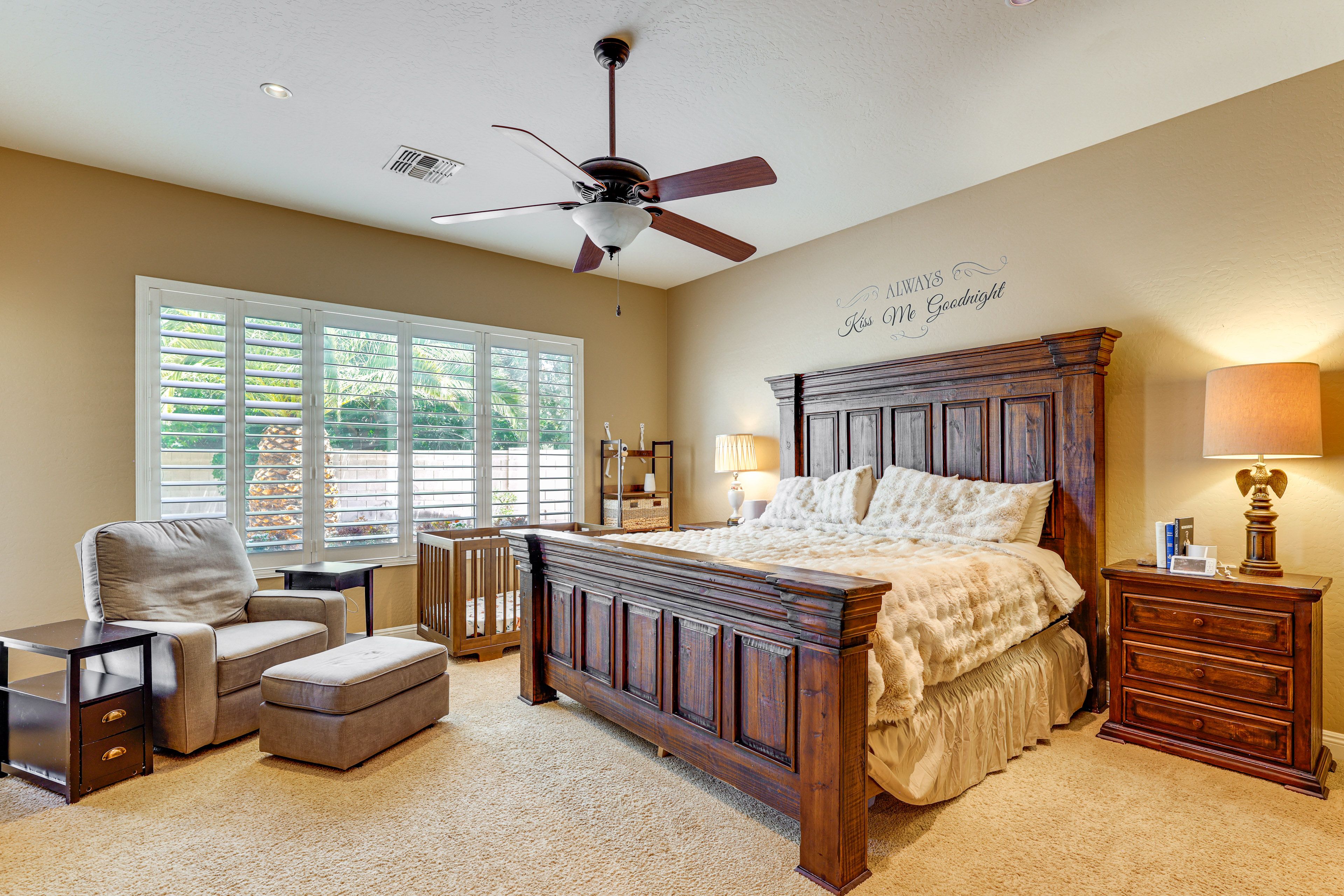 Bedroom 1 | King Bed