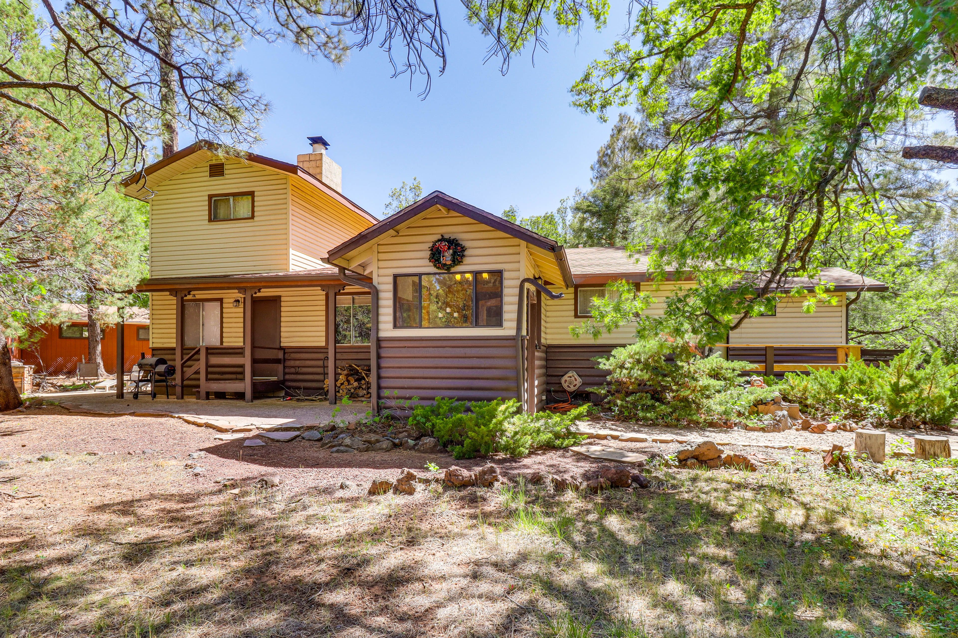 Pinetop-Lakeside Vacation Rental | 4BR | 2BA | 1,900 Sq Ft
