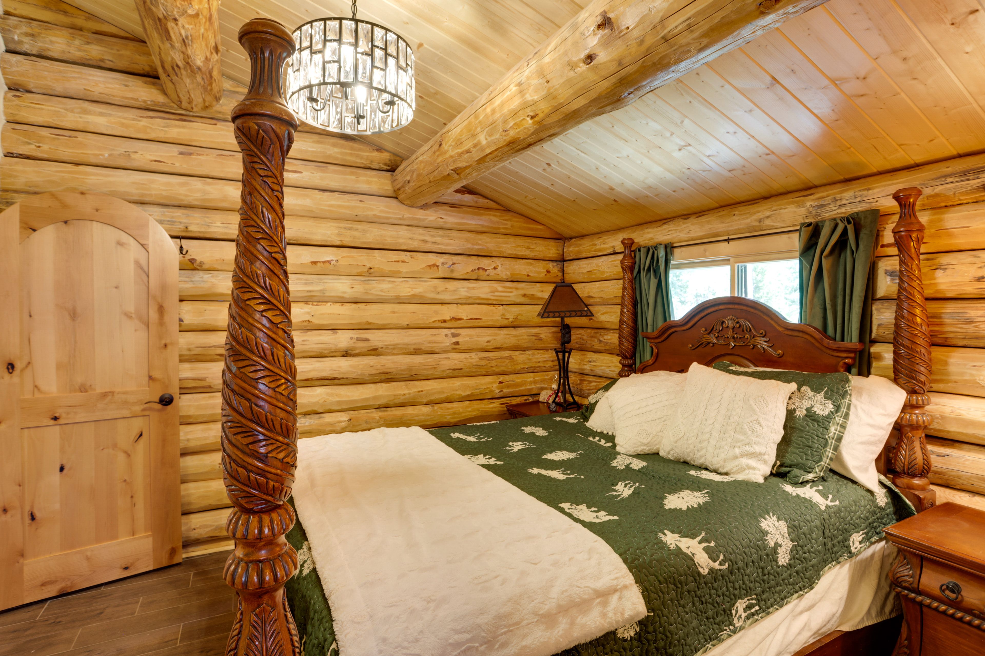 Bedroom 3 | Queen Bed | 2nd Floor